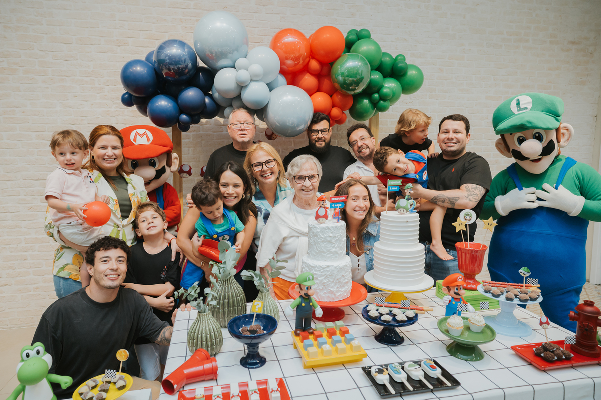 fotografia festa infantil evento fotografa Rio de Janeiro bernardo Theodoro casa belie laranjeiras tema Mario rj 
