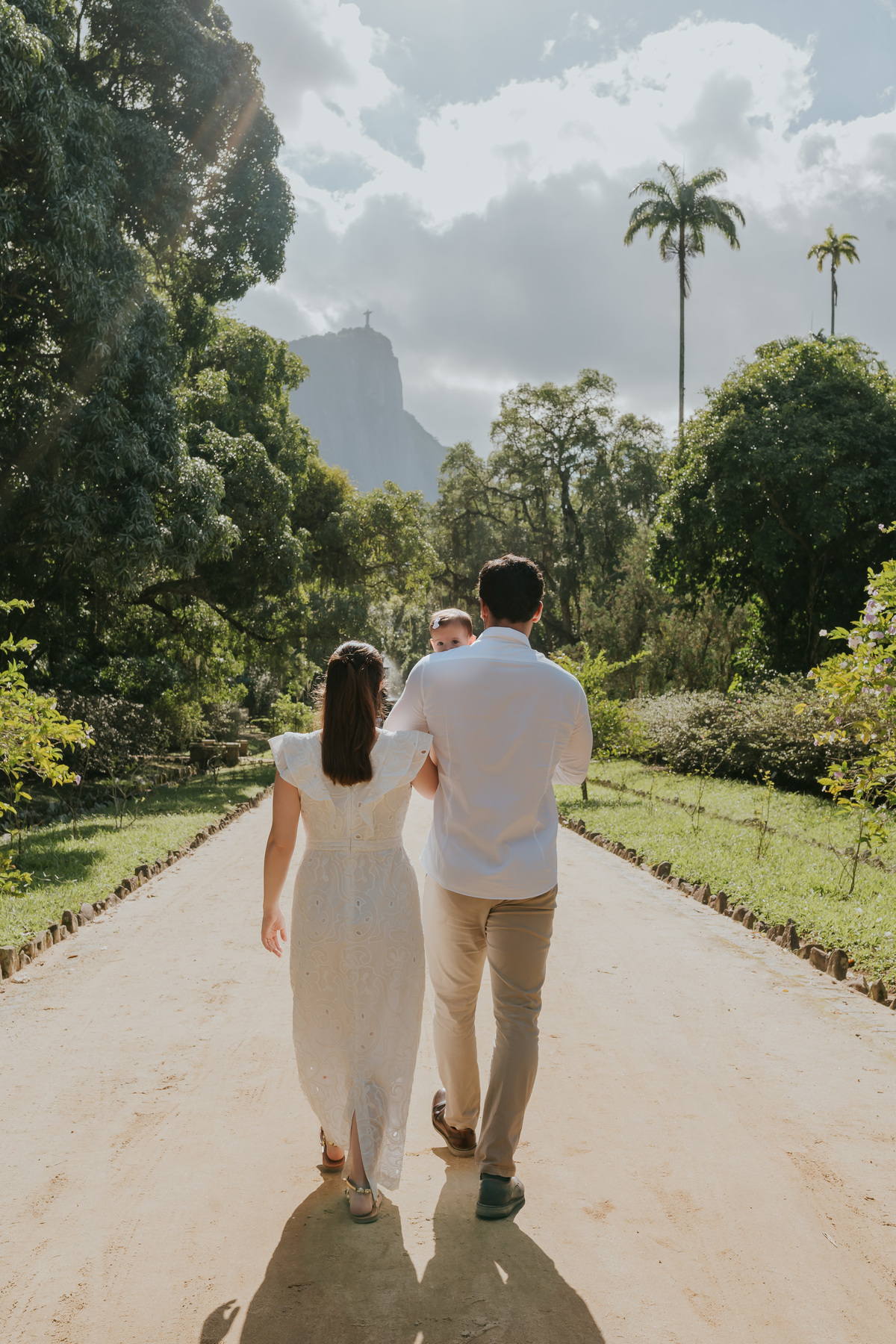 fotografia fotografa 6 meses Fernanda acompanhamento ensaio família rj Rio de Janeiro jardim botânico externo natureza