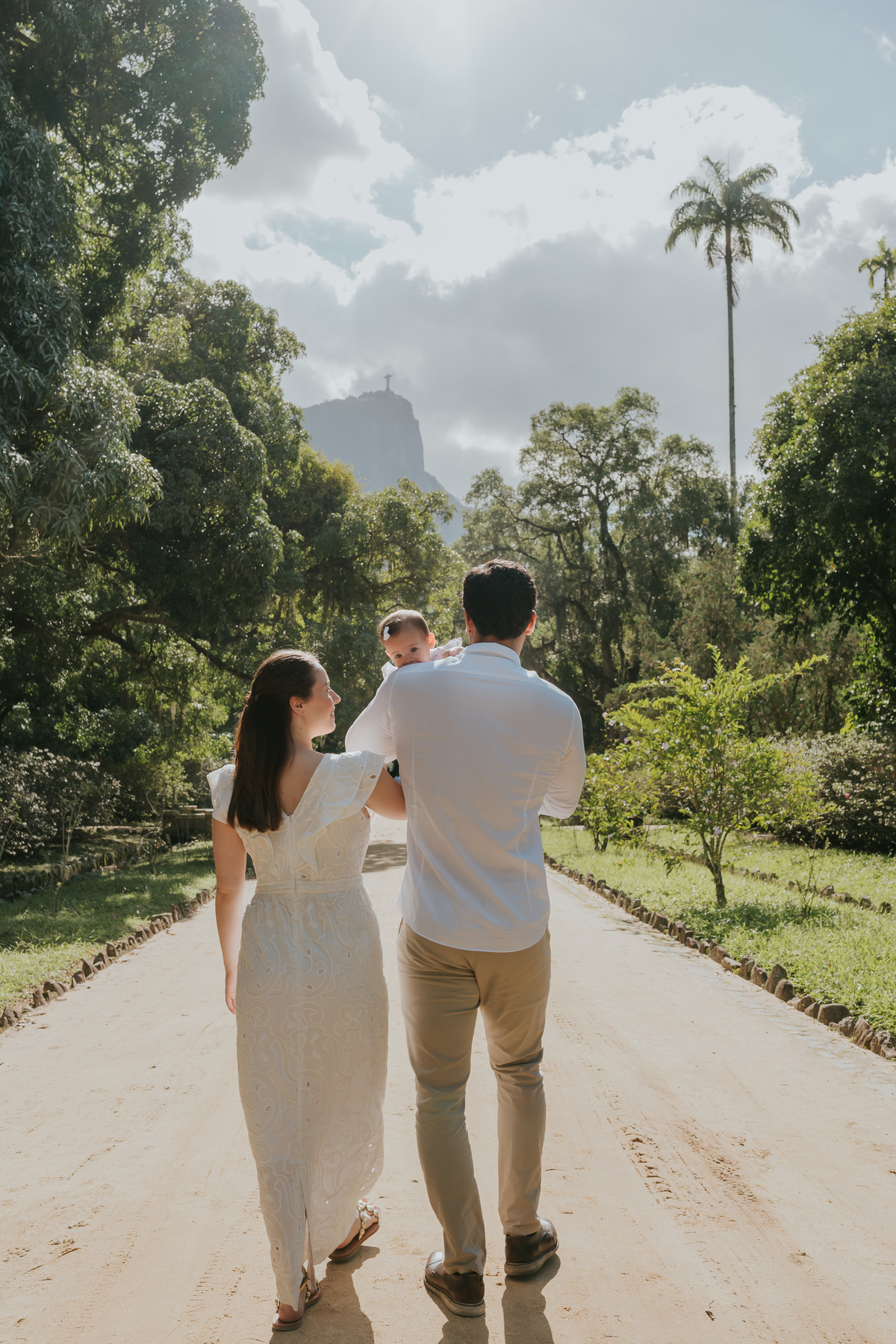 fotografia fotografa 6 meses Fernanda acompanhamento ensaio família rj Rio de Janeiro jardim botânico externo natureza
