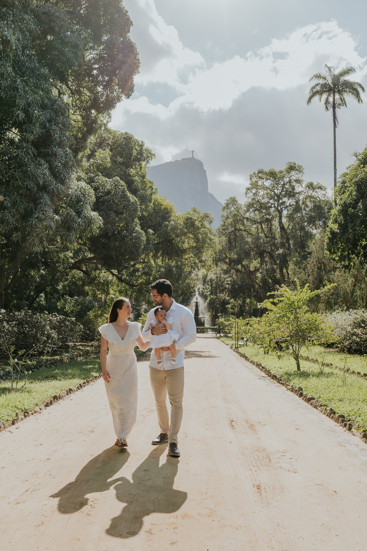 fotografia fotografa 6 meses Fernanda acompanhamento ensaio família rj Rio de Janeiro jardim botânico externo natureza