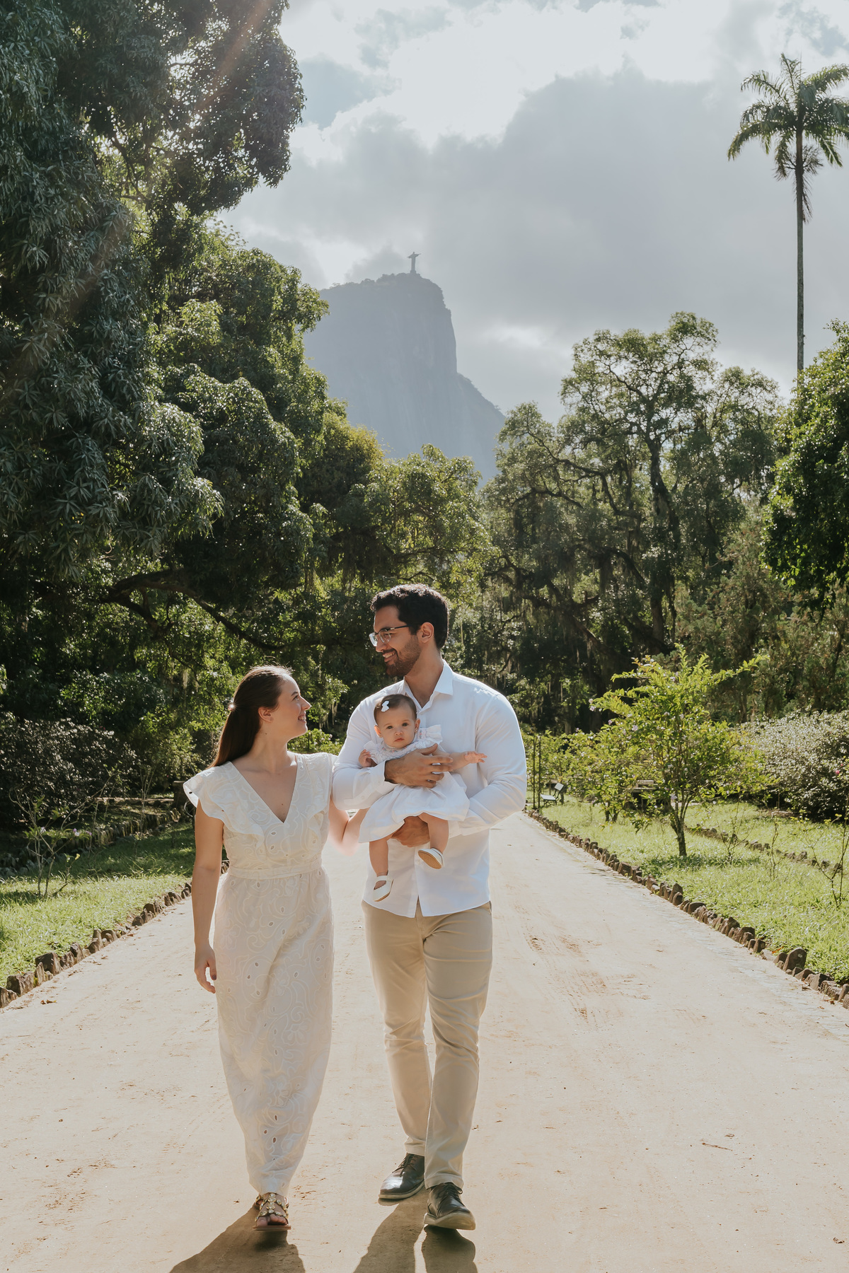 fotografia fotografa 6 meses Fernanda acompanhamento ensaio família rj Rio de Janeiro jardim botânico externo natureza