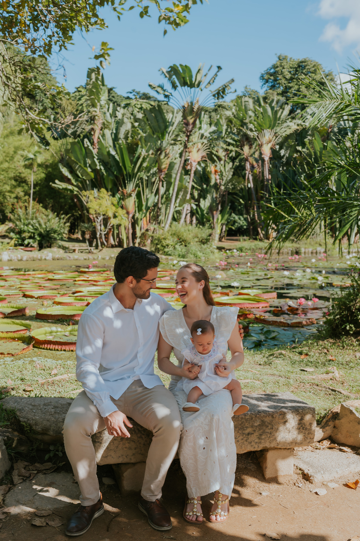 fotografia fotografa 6 meses Fernanda acompanhamento ensaio família rj Rio de Janeiro jardim botânico externo natureza