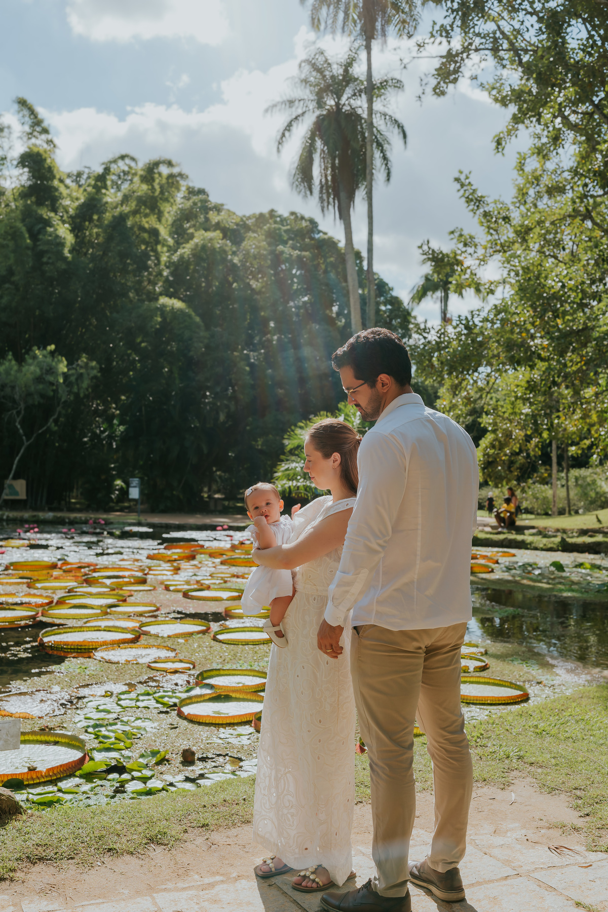 fotografia fotografa 6 meses Fernanda acompanhamento ensaio família rj Rio de Janeiro jardim botânico externo natureza
