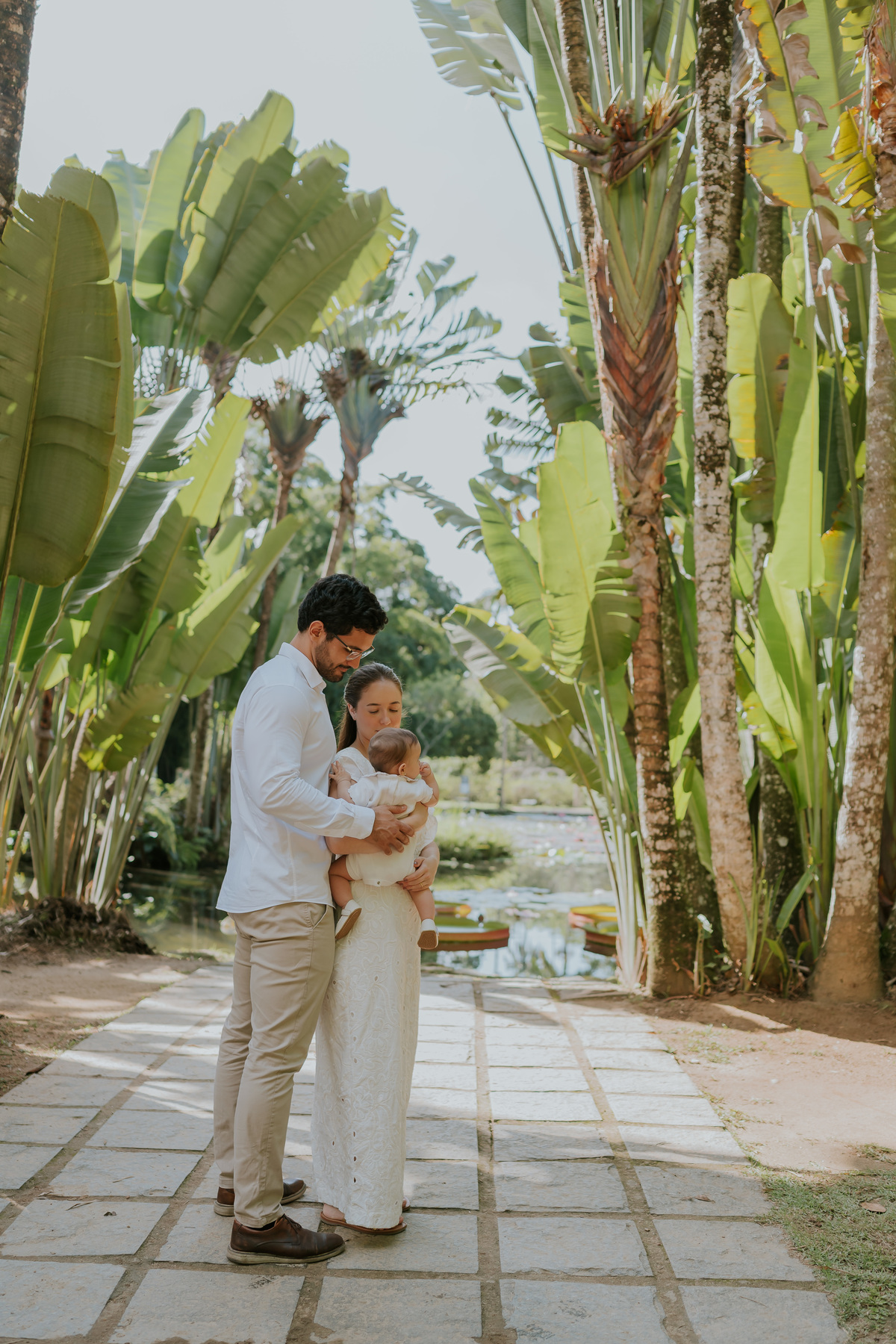fotografia fotografa 6 meses Fernanda acompanhamento ensaio família rj Rio de Janeiro jardim botânico externo natureza