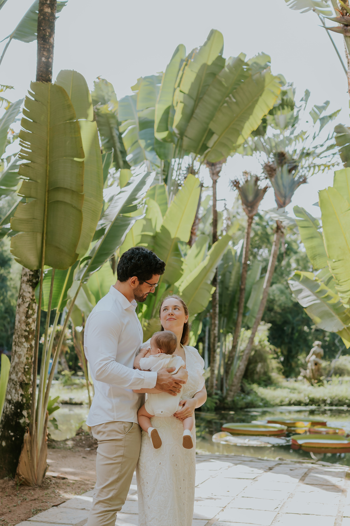 fotografia fotografa 6 meses Fernanda acompanhamento ensaio família rj Rio de Janeiro jardim botânico externo natureza