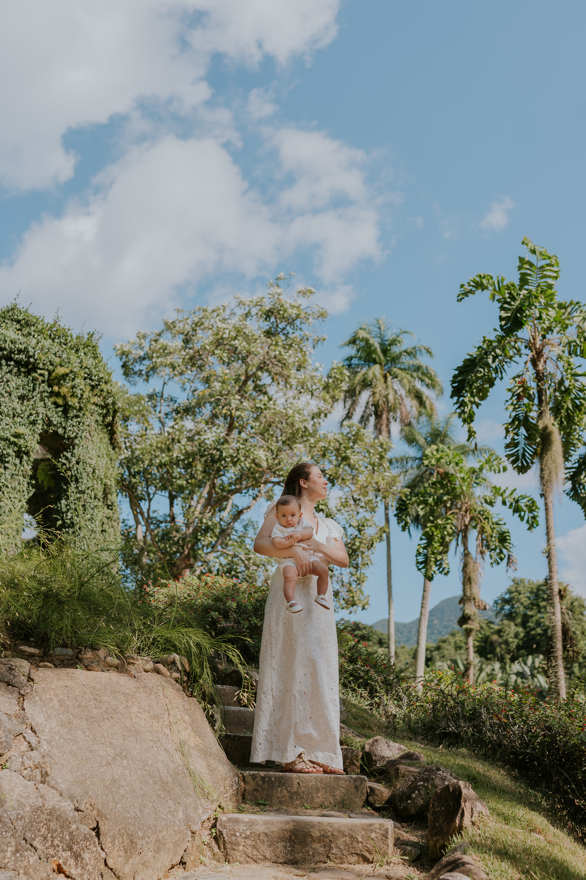 fotografia fotografa 6 meses Fernanda acompanhamento ensaio família rj Rio de Janeiro jardim botânico externo natureza
