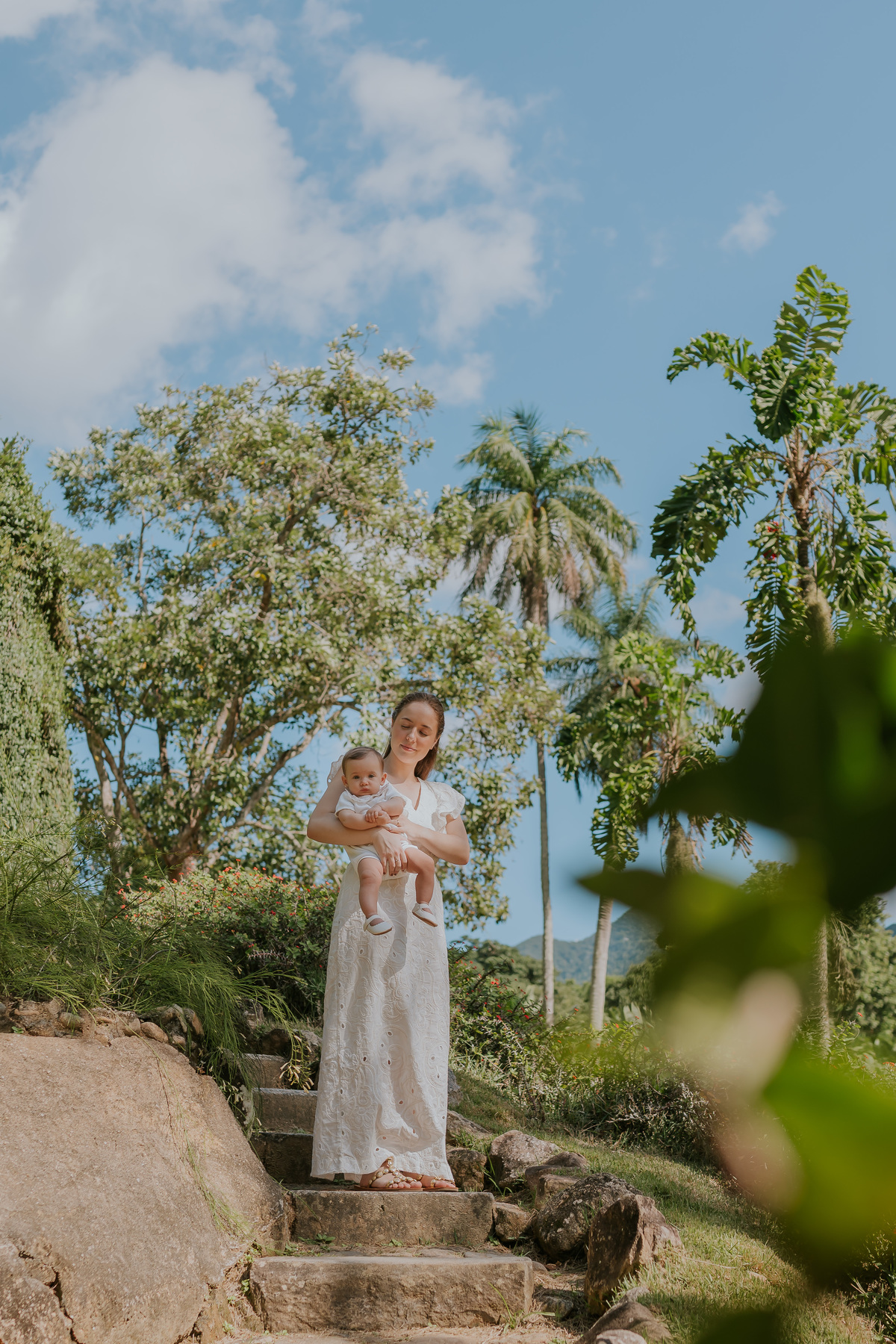 fotografia fotografa 6 meses Fernanda acompanhamento ensaio família rj Rio de Janeiro jardim botânico externo natureza