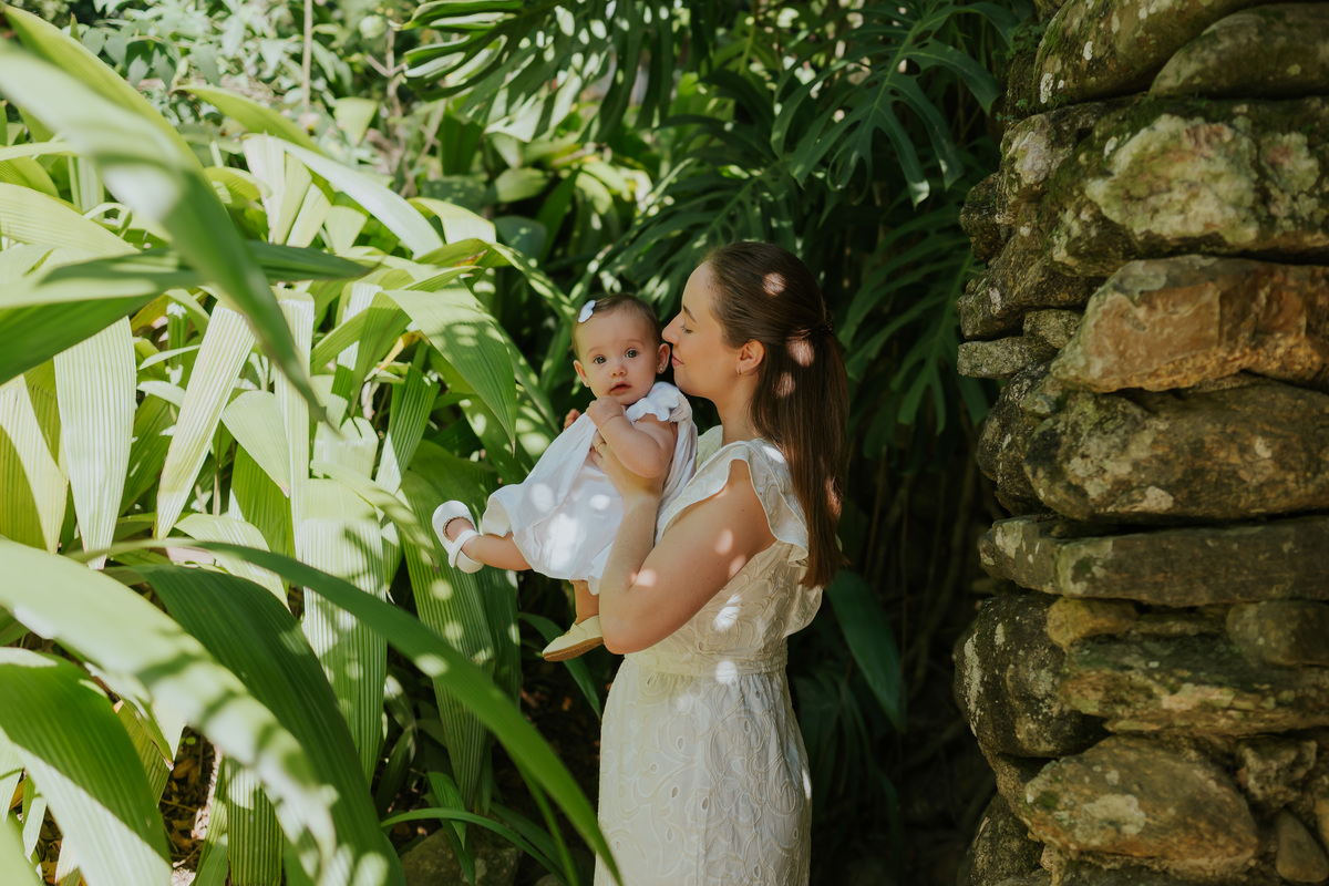 fotografia fotografa 6 meses Fernanda acompanhamento ensaio família rj Rio de Janeiro jardim botânico externo natureza