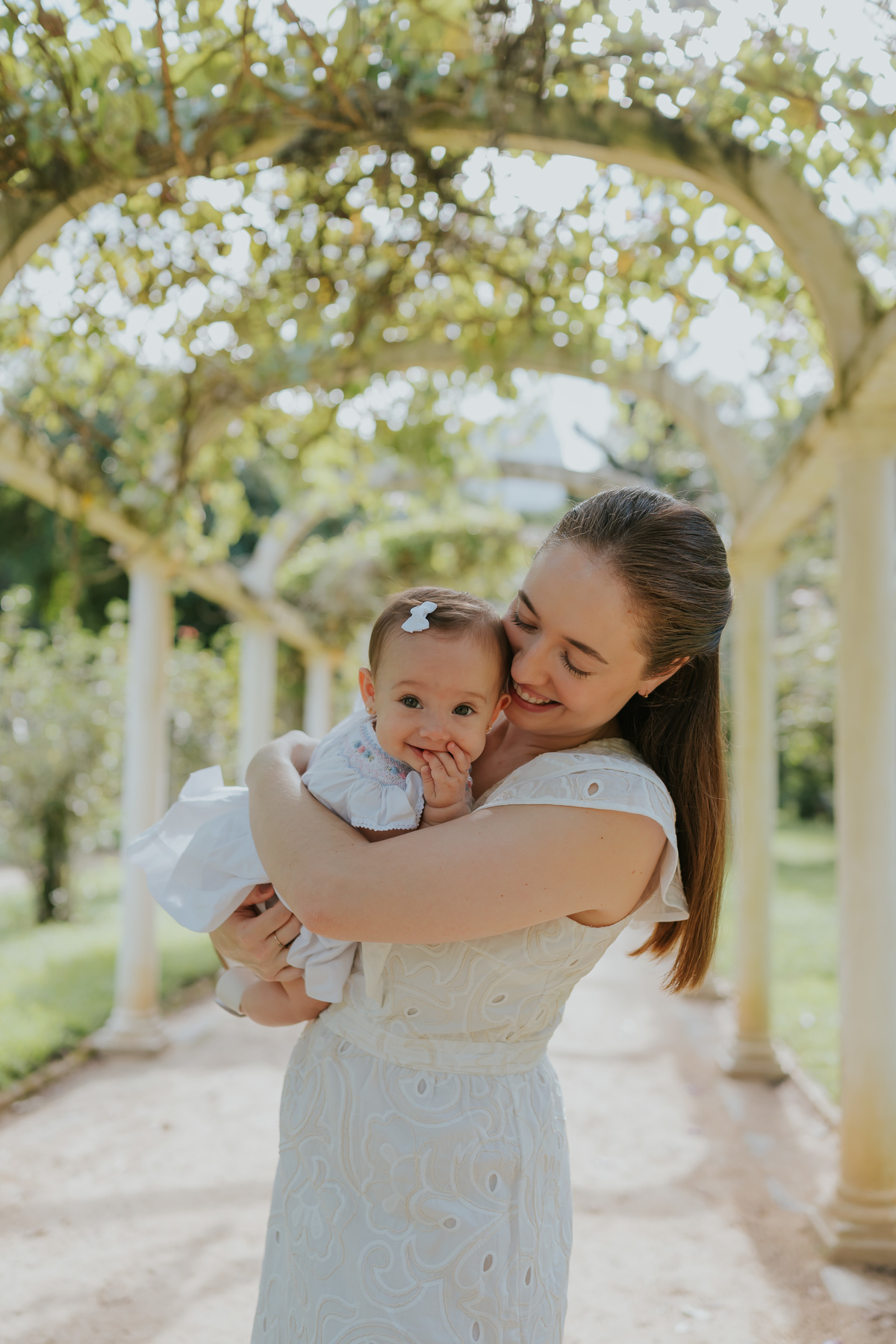 fotografia fotografa 6 meses Fernanda acompanhamento ensaio família rj Rio de Janeiro jardim botânico externo natureza