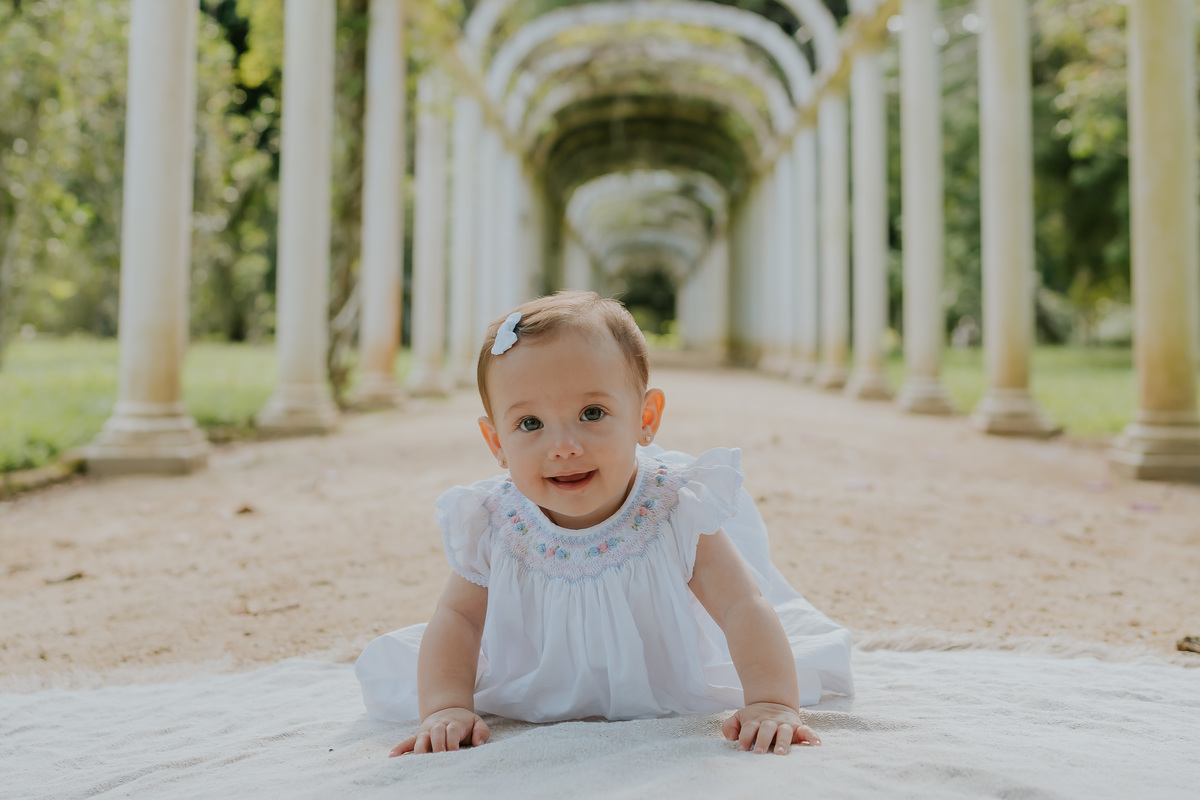 fotografia fotografa 6 meses Fernanda acompanhamento ensaio família rj Rio de Janeiro jardim botânico externo natureza