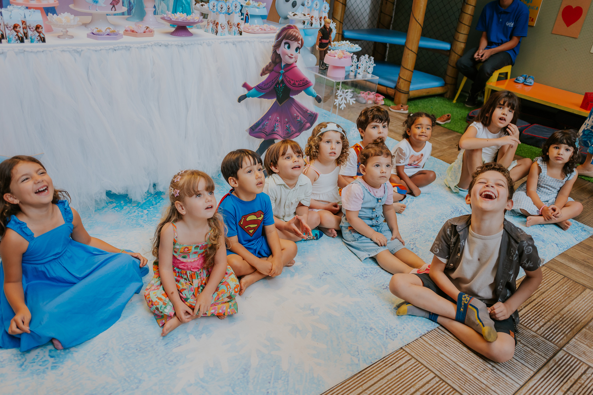 fotografia festa infantil fotografa familia 3 anos marina casa de festas quintal festas botafogo rio de janeiro rj tema frozen 
