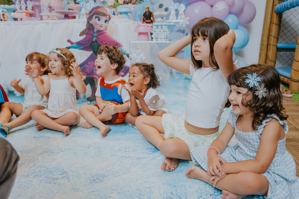 fotografia festa infantil fotografa familia 3 anos marina casa de festas quintal festas botafogo rio de janeiro rj tema frozen 