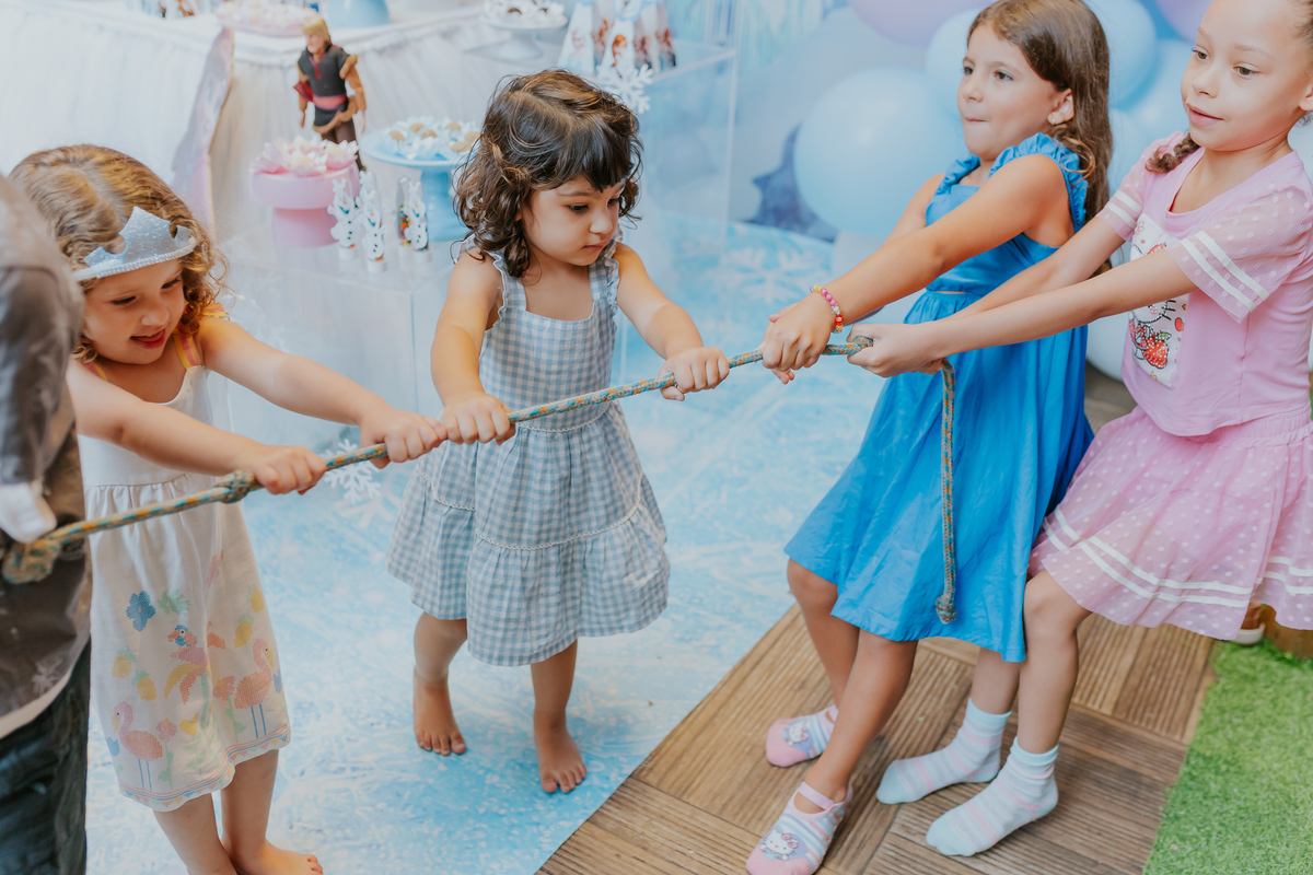 fotografia festa infantil fotografa familia 3 anos marina casa de festas quintal festas botafogo rio de janeiro rj tema frozen 
