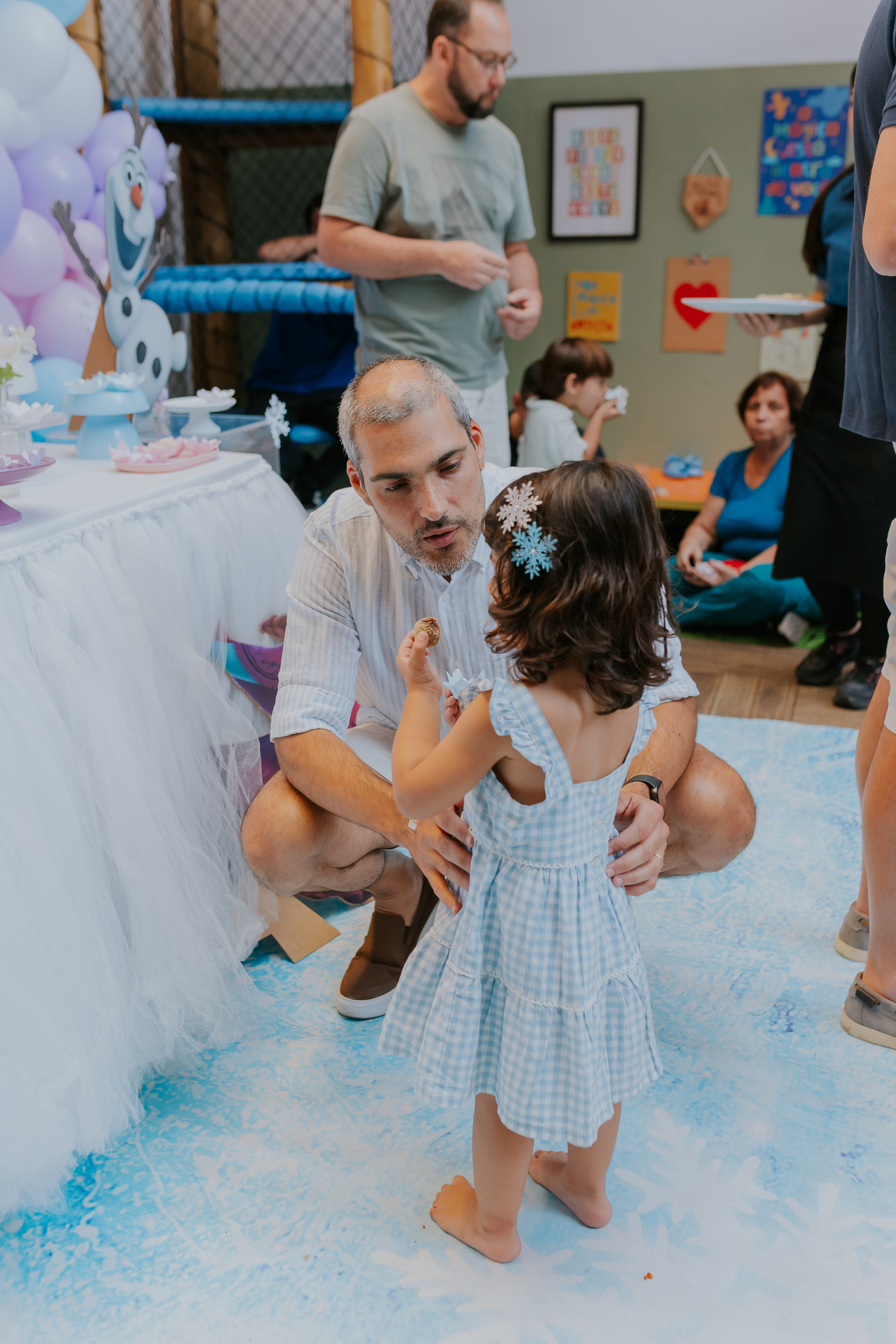 fotografia festa infantil fotografa familia 3 anos marina casa de festas quintal festas botafogo rio de janeiro rj tema frozen 