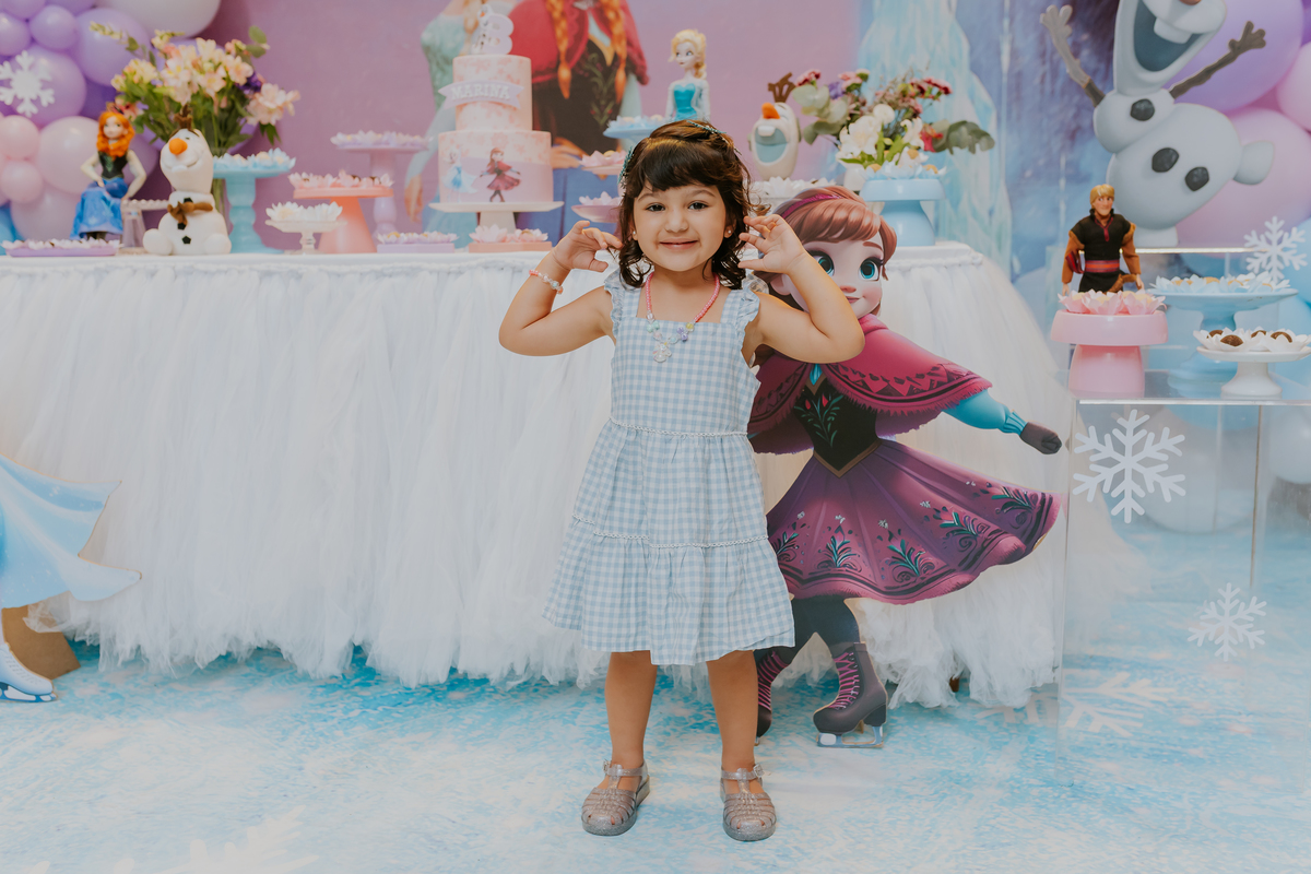 fotografia festa infantil fotografa familia 3 anos marina casa de festas quintal festas botafogo rio de janeiro rj tema frozen 