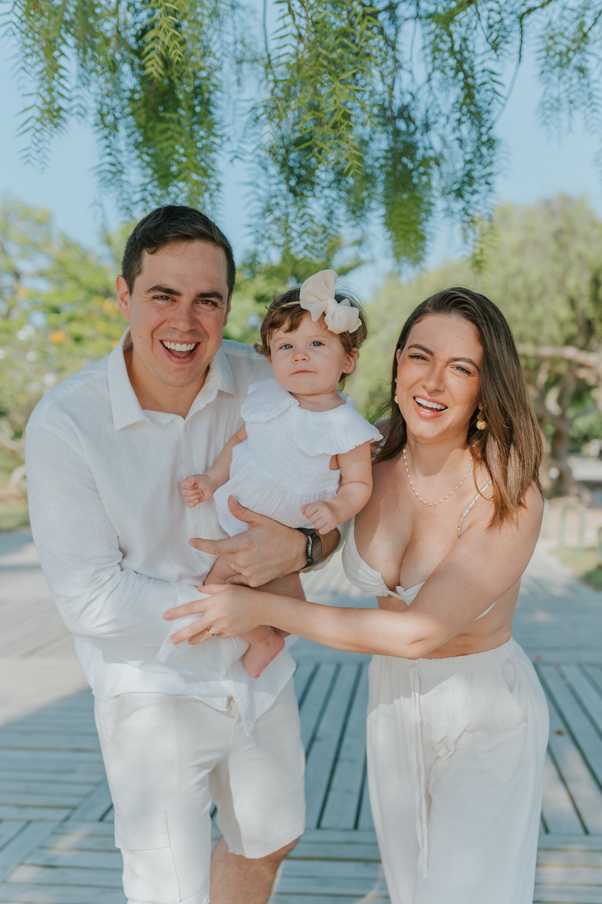 fotografia fotografa ensaio externo familia praia aterro do flamengo rio de janeiro rj 1 ano clara natureza criança 