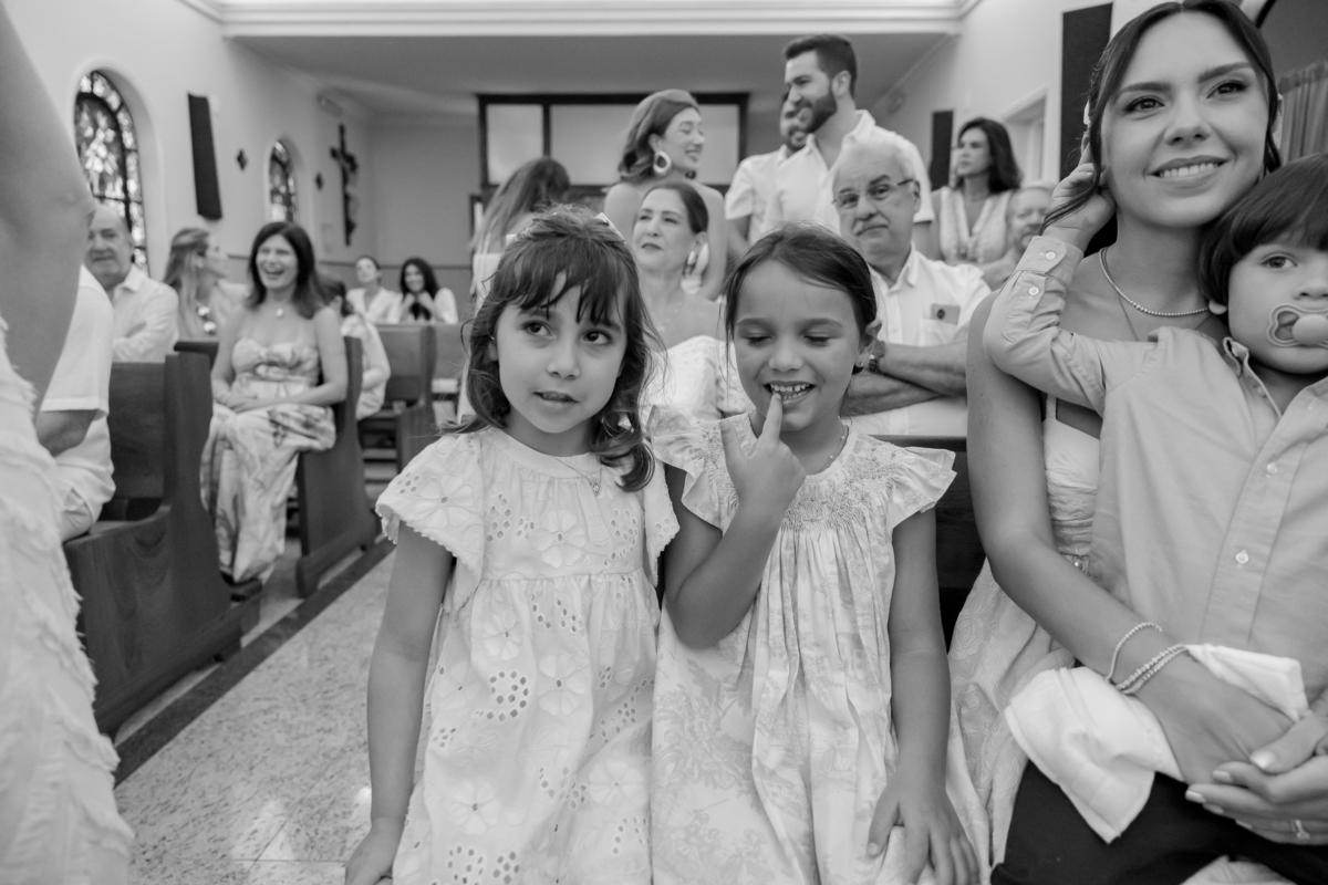  fotografia batizado batismo Rio de Janeiro rj gávea maria aurora maria Noelia igreja servas de maria fotografa família 
