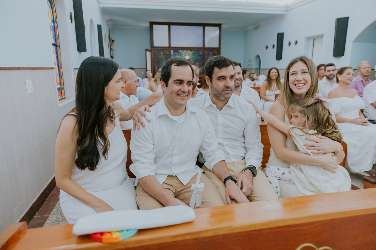 fotografia batizado batismo Rio de Janeiro rj gávea maria aurora maria Noelia igreja servas de maria fotografa família 