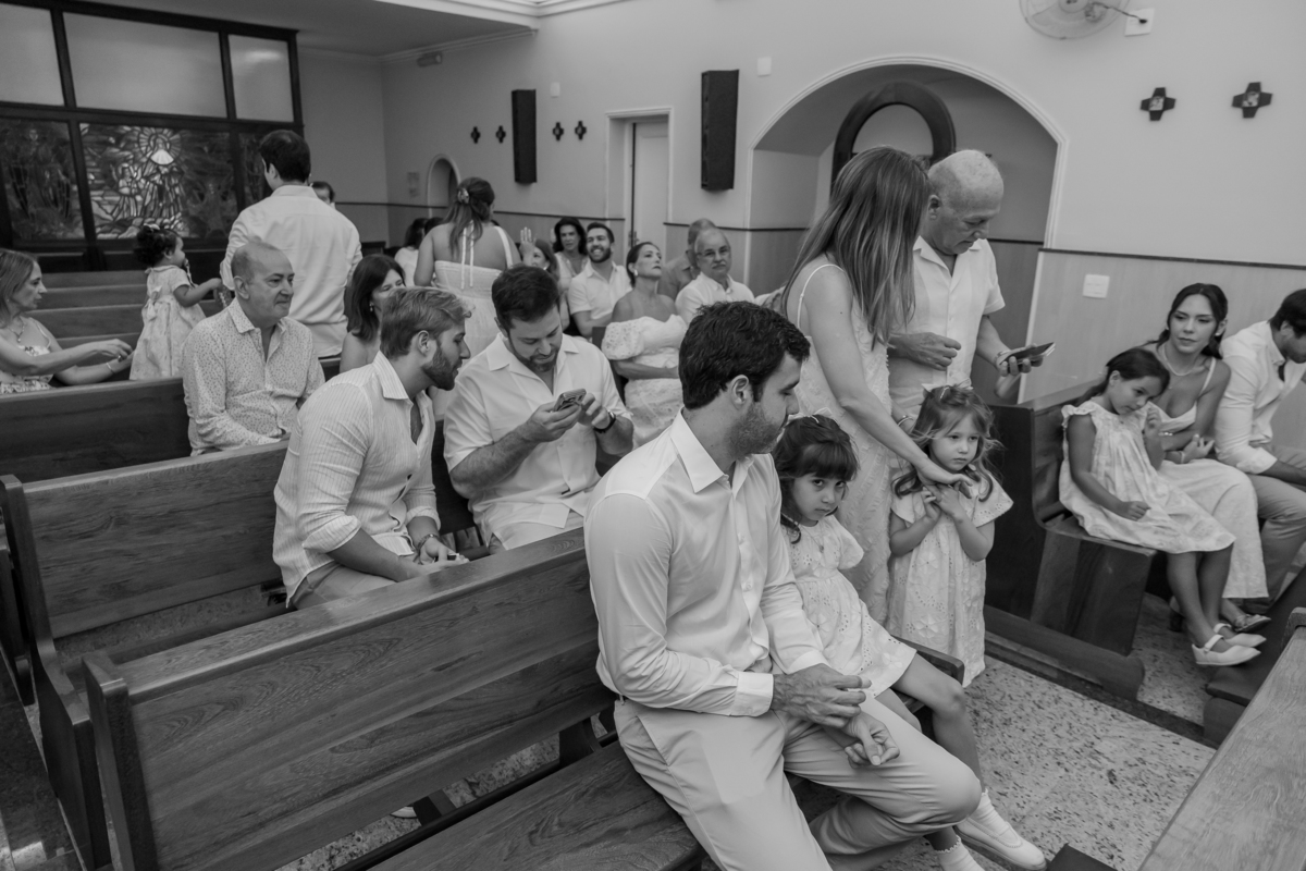 fotografia batizado batismo Rio de Janeiro rj gávea maria aurora maria Noelia igreja servas de maria fotografa família 