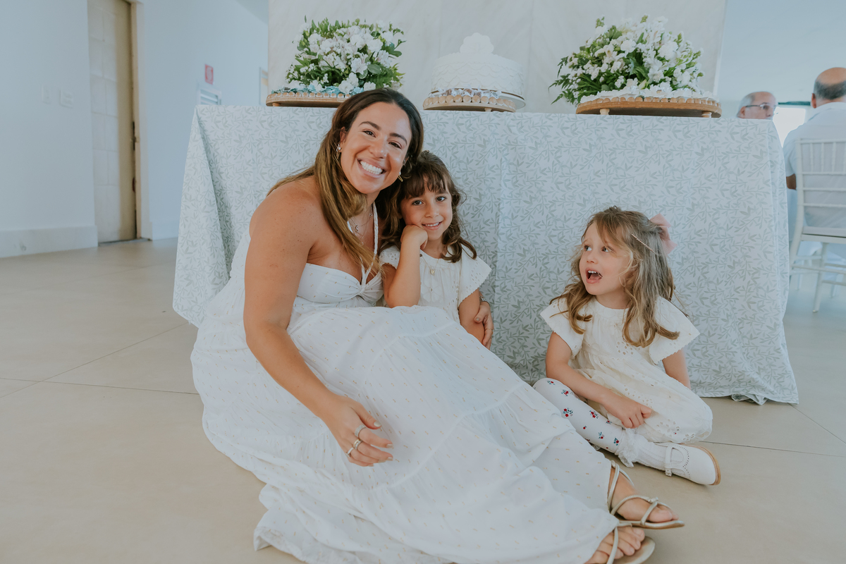 fotografia batizado batismo Rio de Janeiro rj gávea maria aurora maria Noelia igreja servas de maria fotografa família 