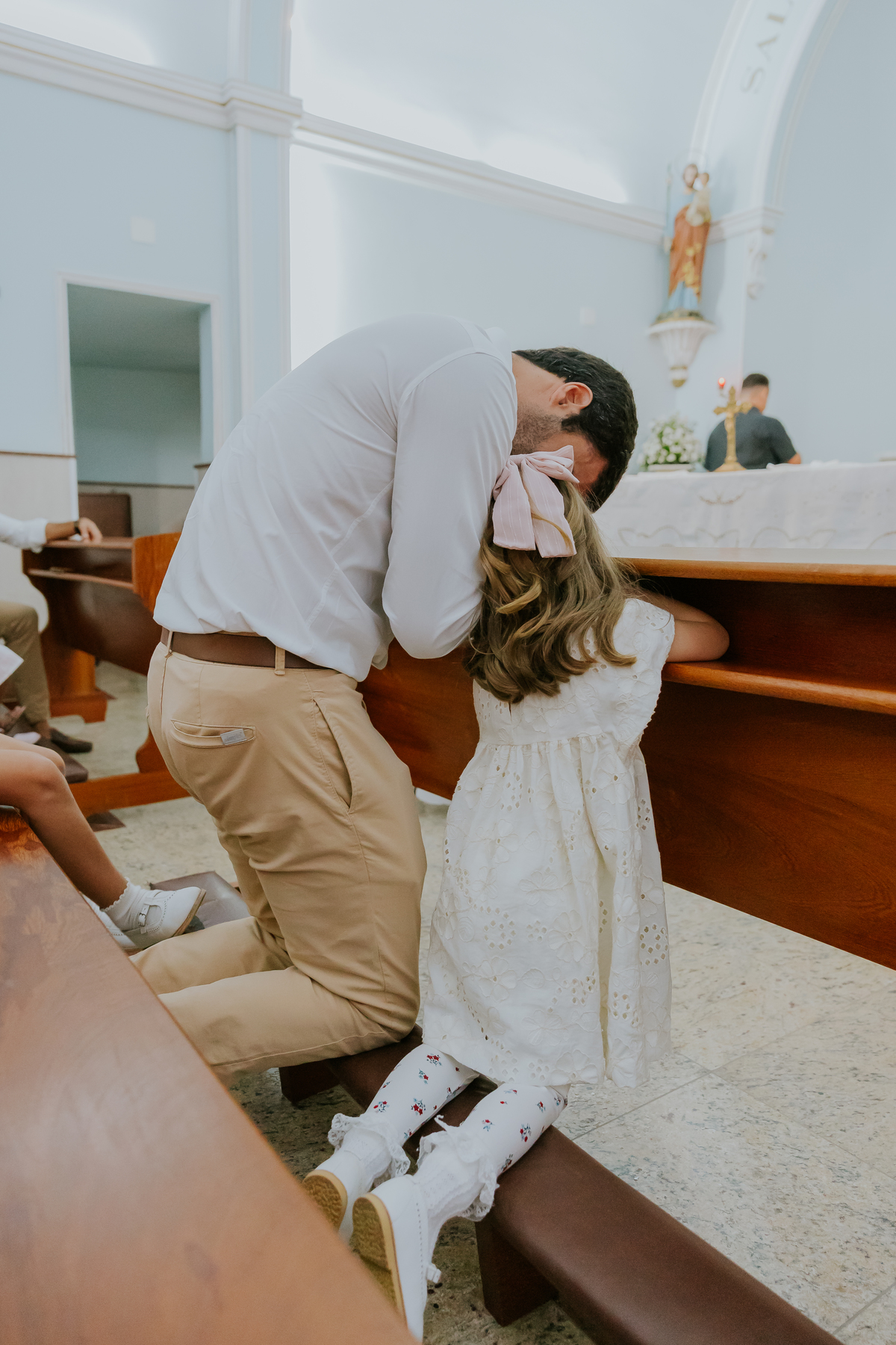 fotografia batizado batismo Rio de Janeiro rj gávea maria aurora maria Noelia igreja servas de maria fotografa família 