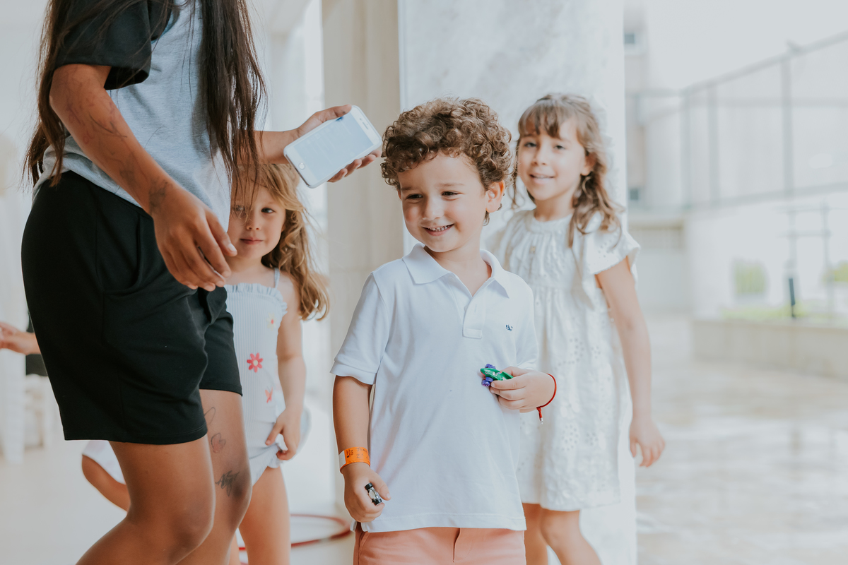 fotografia batizado batismo Rio de Janeiro rj gávea maria aurora maria Noelia igreja servas de maria fotografa família 