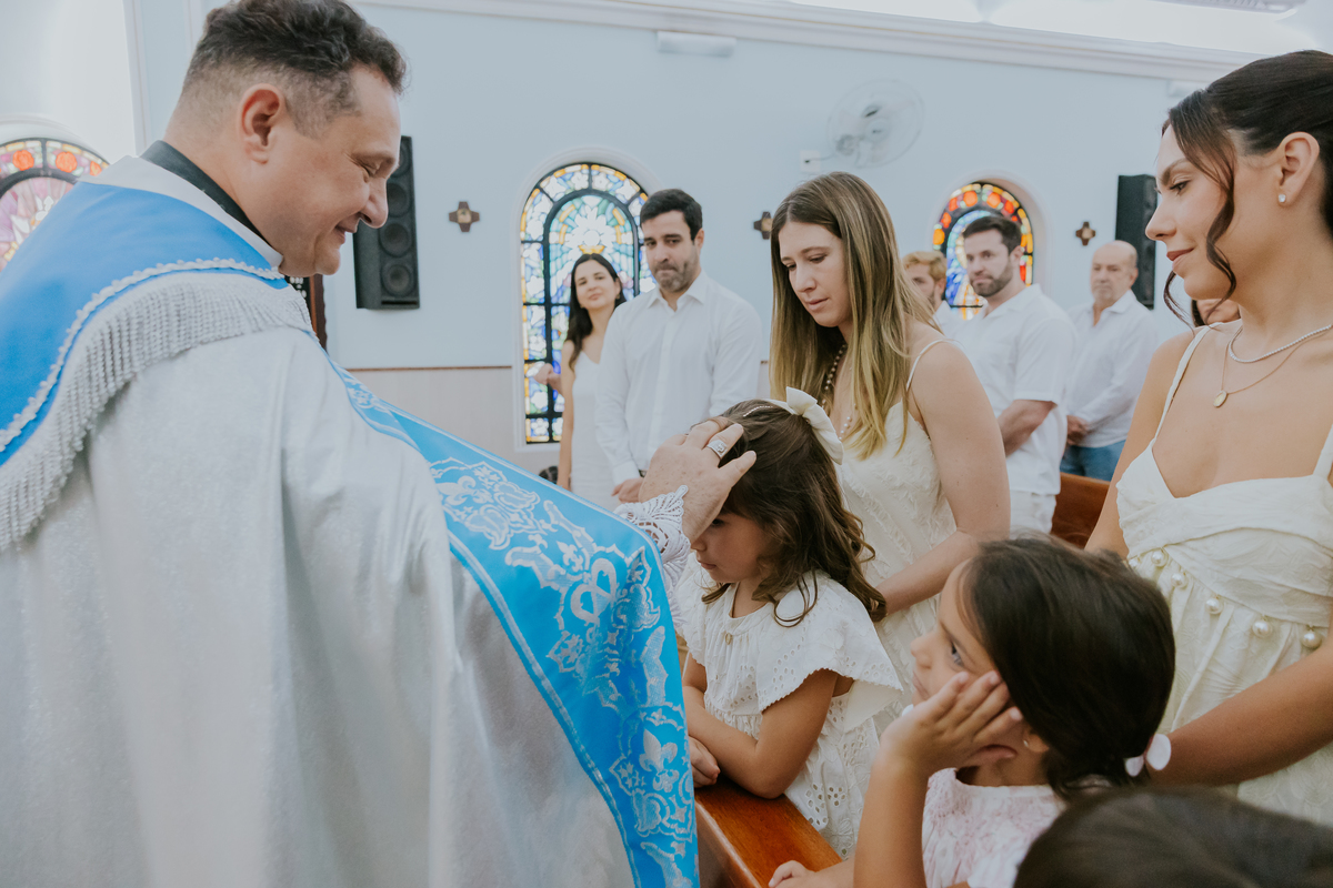 fotografia batizado batismo Rio de Janeiro rj gávea maria aurora maria Noelia igreja servas de maria fotografa família 