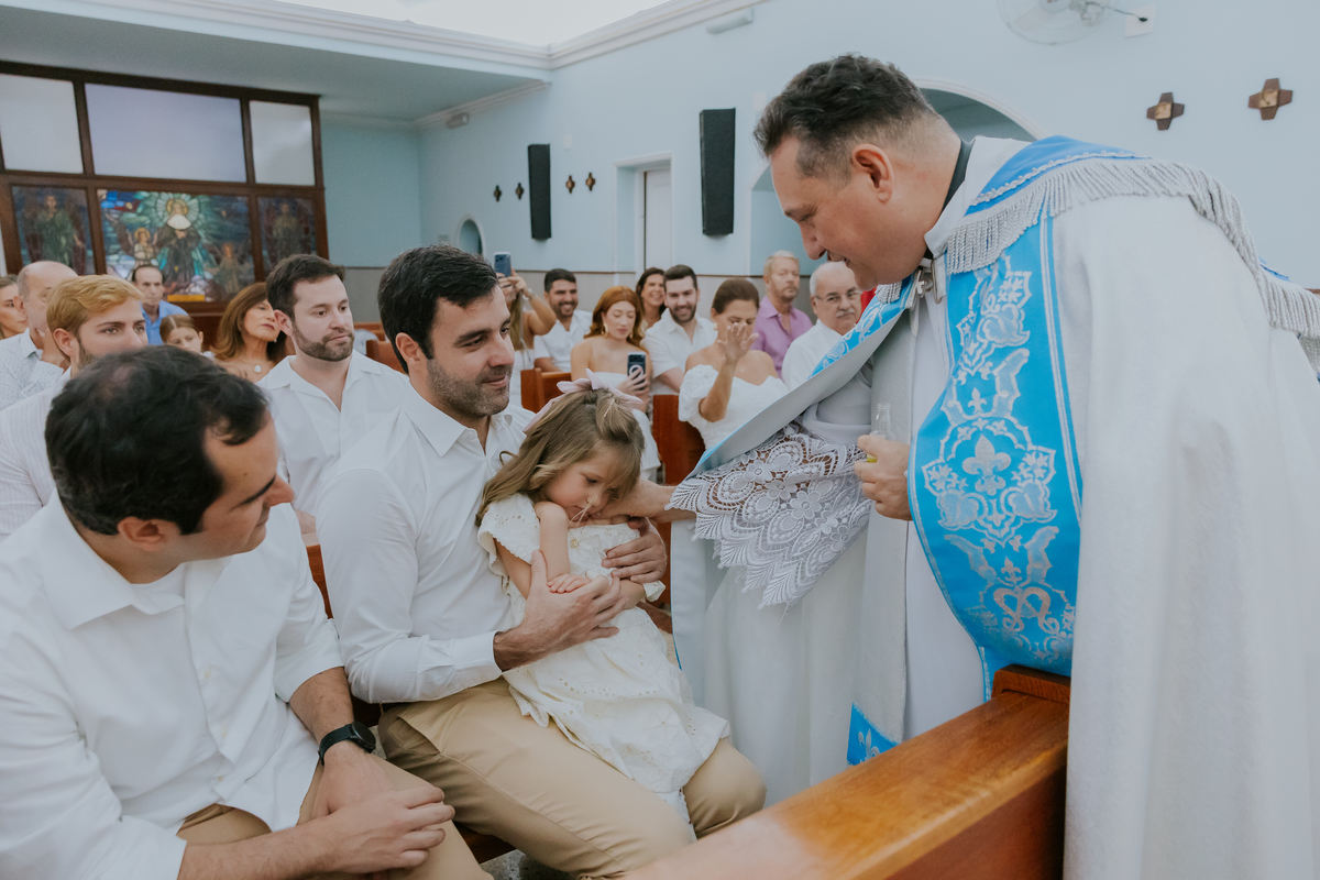 fotografia batizado batismo Rio de Janeiro rj gávea maria aurora maria Noelia igreja servas de maria fotografa família 
