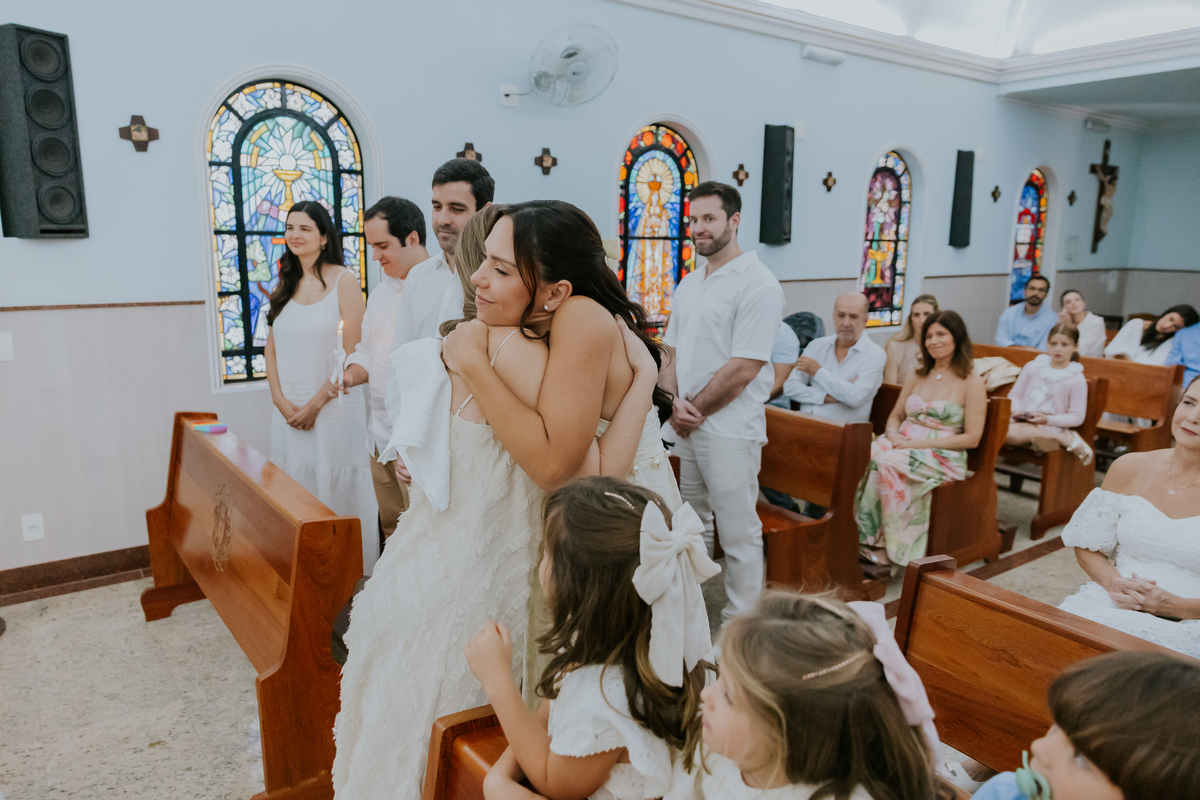 fotografia batizado batismo Rio de Janeiro rj gávea maria aurora maria Noelia igreja servas de maria fotografa família 