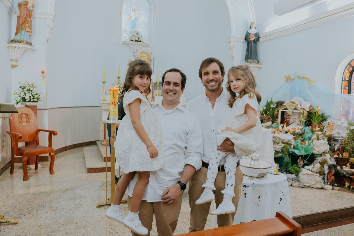 fotografia batizado batismo Rio de Janeiro rj gávea maria aurora maria Noelia igreja servas de maria fotografa família 