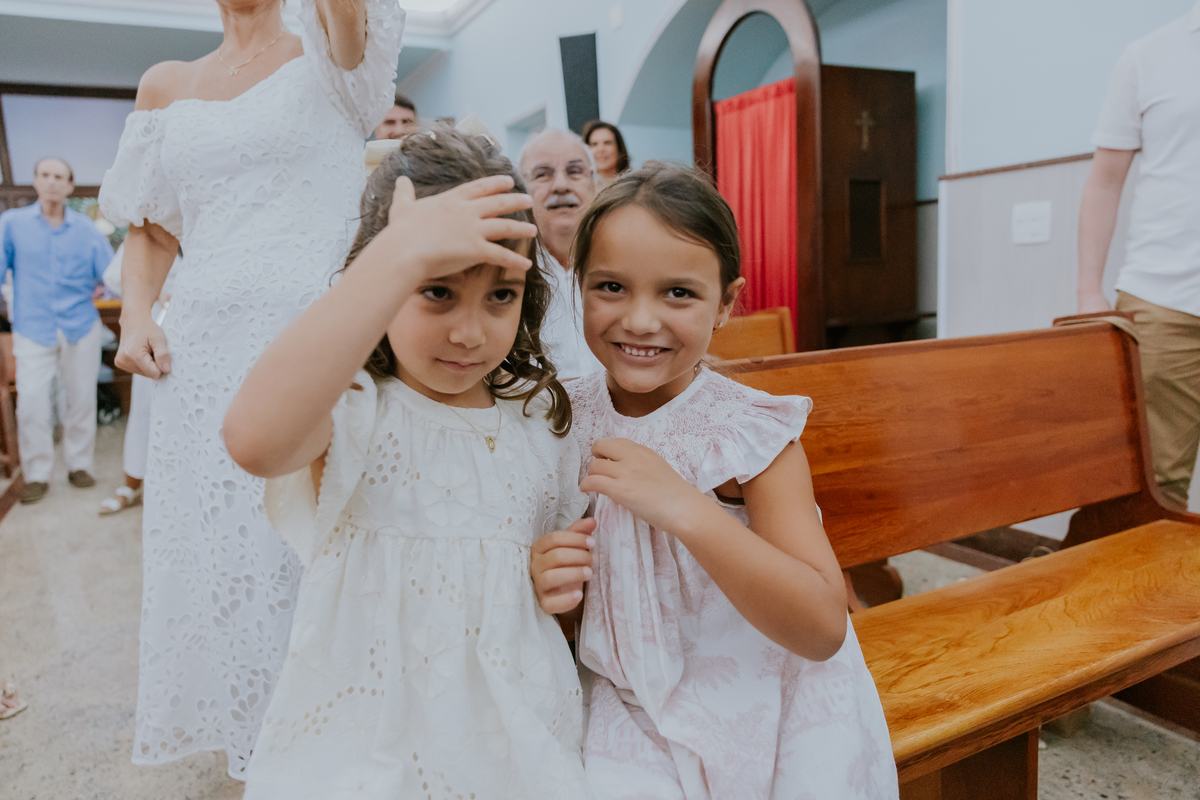fotografia batizado batismo Rio de Janeiro rj gávea maria aurora maria Noelia igreja servas de maria fotografa família 
