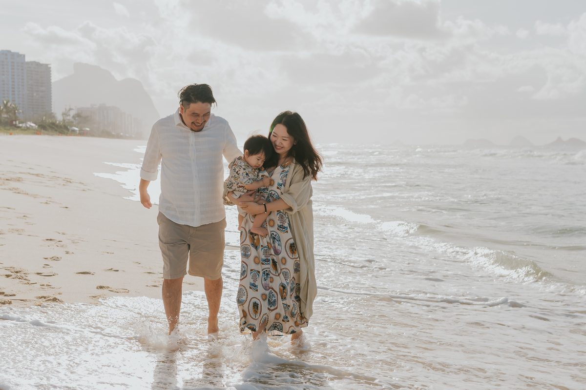 fotografia fotografa ensaio externo familia praia barra da Tijuca rio de janeiro rj sessão fotos 