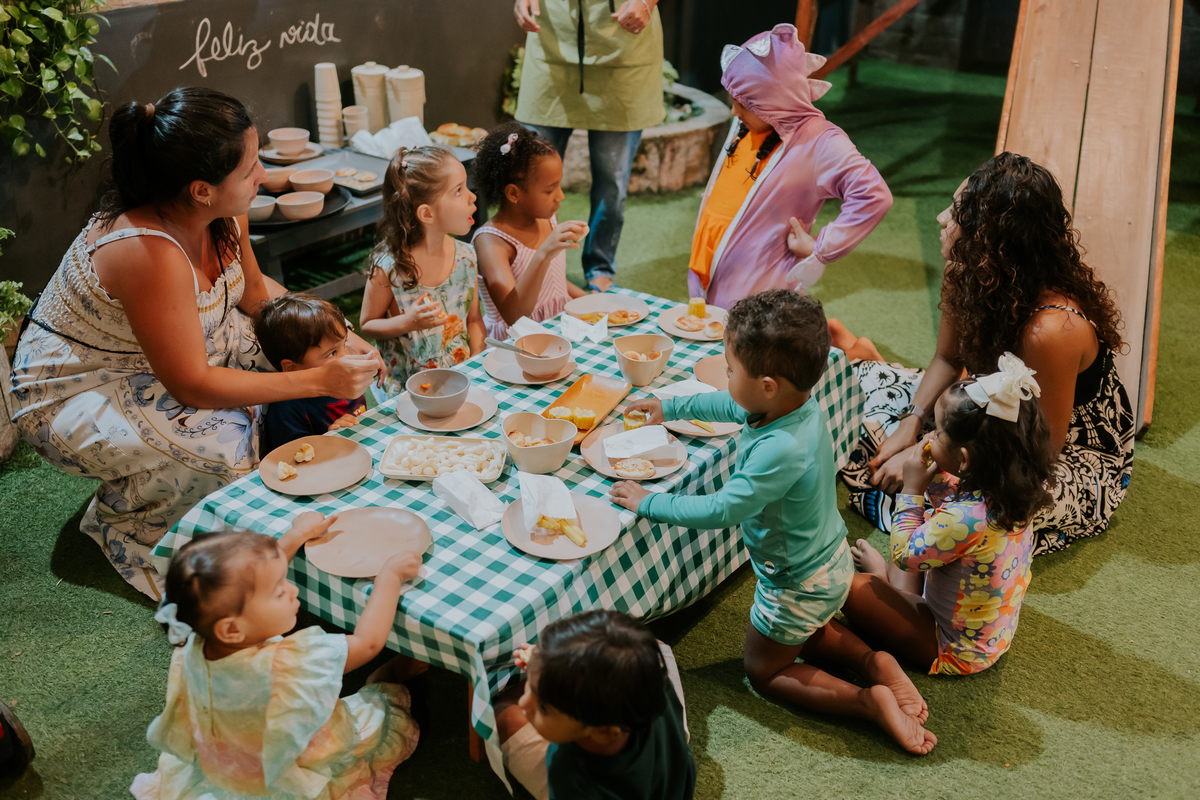 fotografa fotografia 1 ano Joao casa de festas na arvore recreio dos bandeirantes rio de janeiro rj tema Joao e o pé de feijão familia 