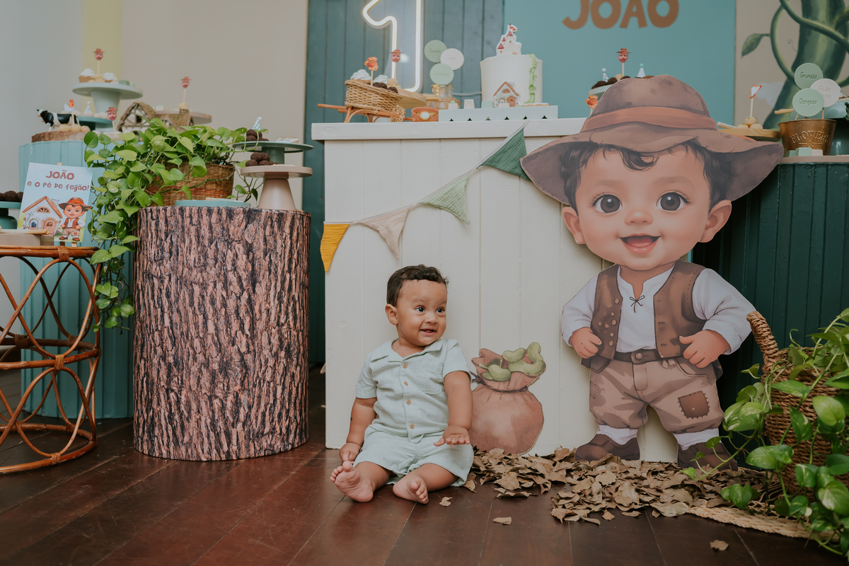 fotografa fotografia 1 ano Joao casa de festas na arvore recreio dos bandeirantes rio de janeiro rj tema Joao e o pé de feijão familia 