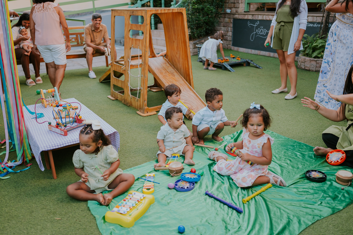 fotografa fotografia 1 ano Joao casa de festas na arvore recreio dos bandeirantes rio de janeiro rj tema Joao e o pé de feijão familia 