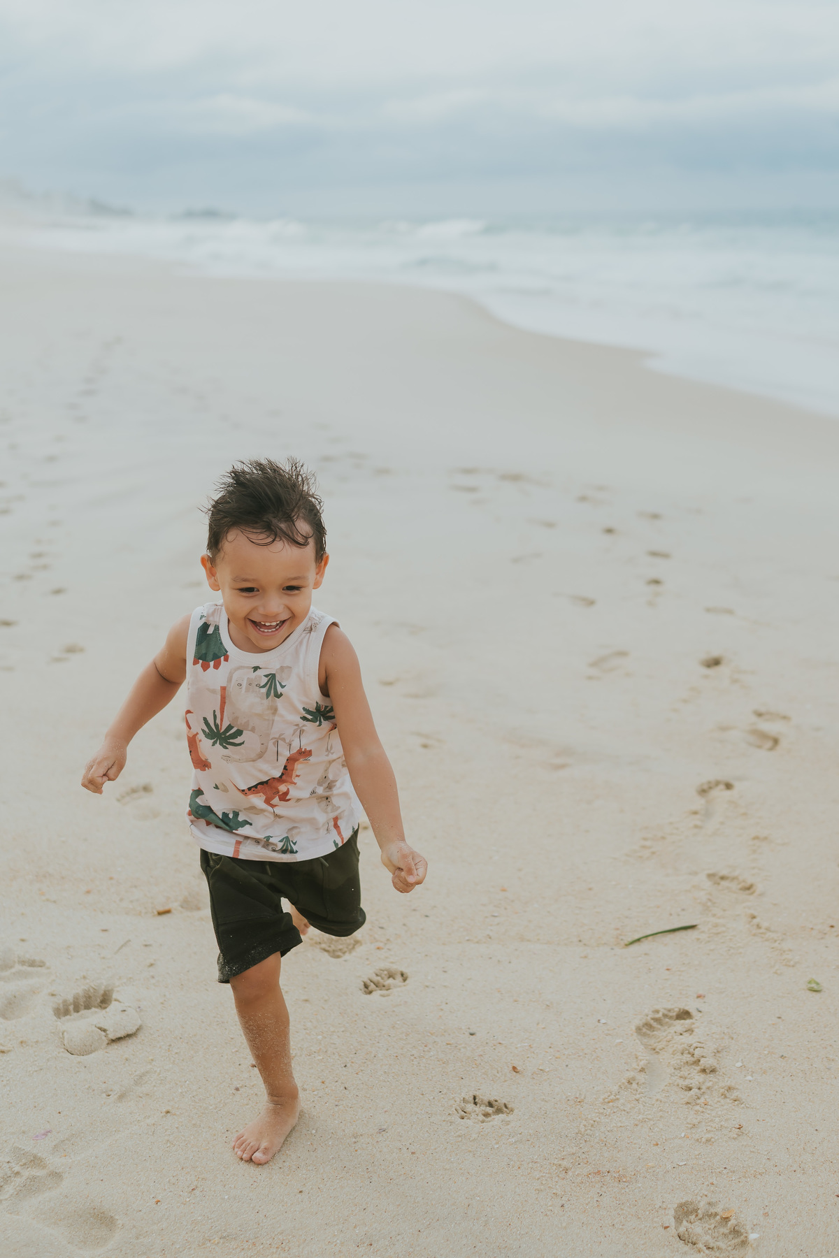 fotografia fotografa ensaio familia externo ao ar livre praia do Leblon Ipanema rio de janeiro rj espontâneo natural 