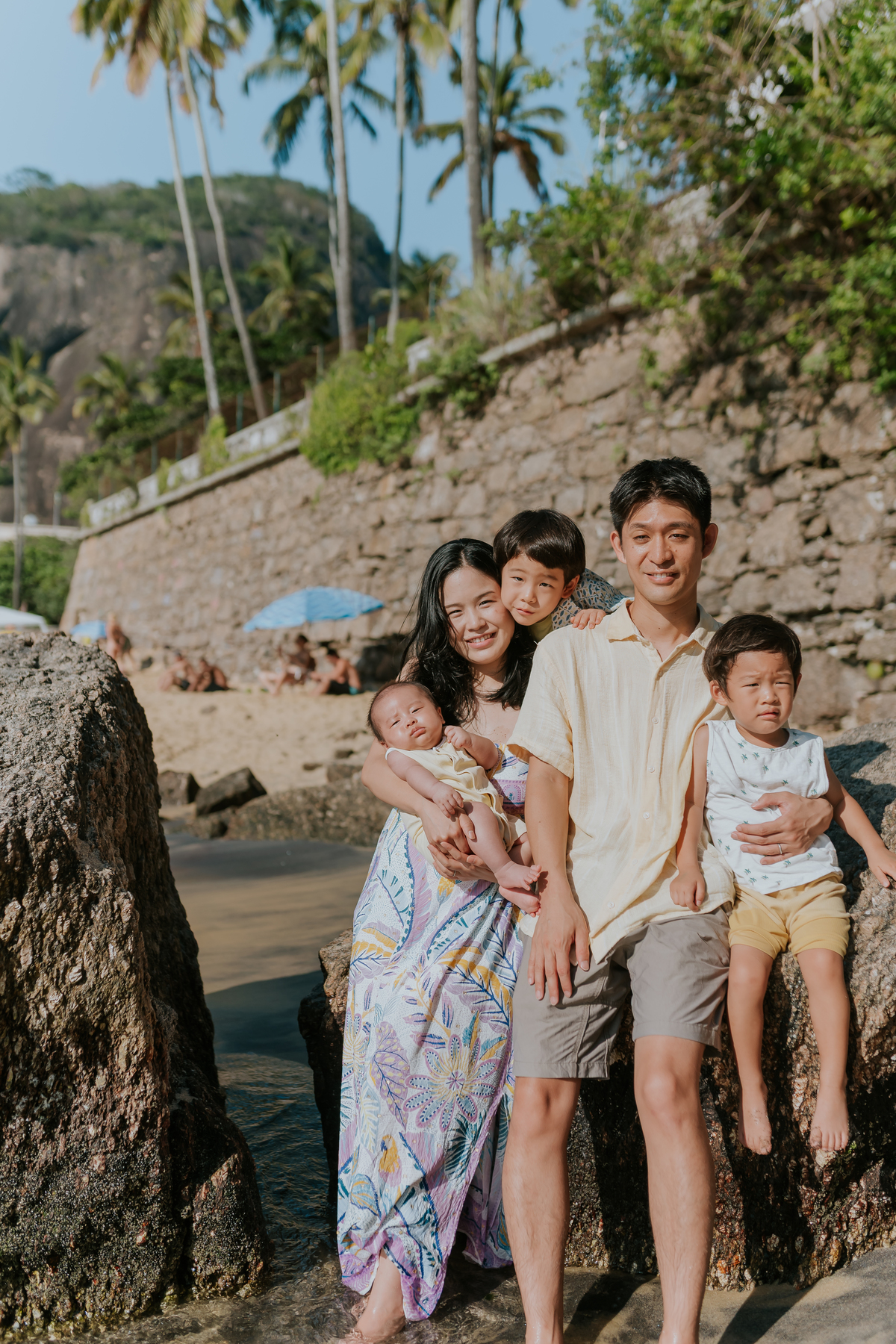 fotografia fotografa familia externo praia vermelha urca Rio de Janeiro rj crianças japonesas 