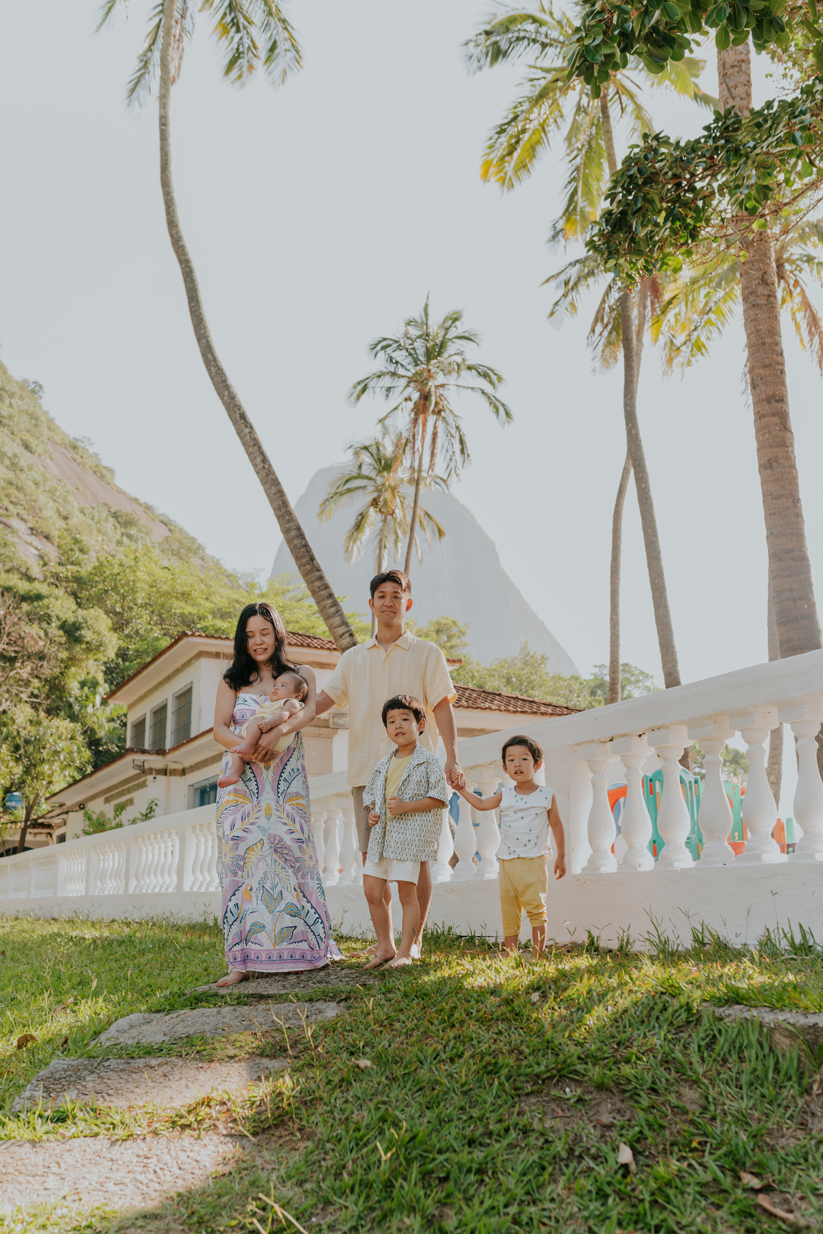 fotografia fotografa familia externo praia vermelha urca Rio de Janeiro rj crianças japonesas 