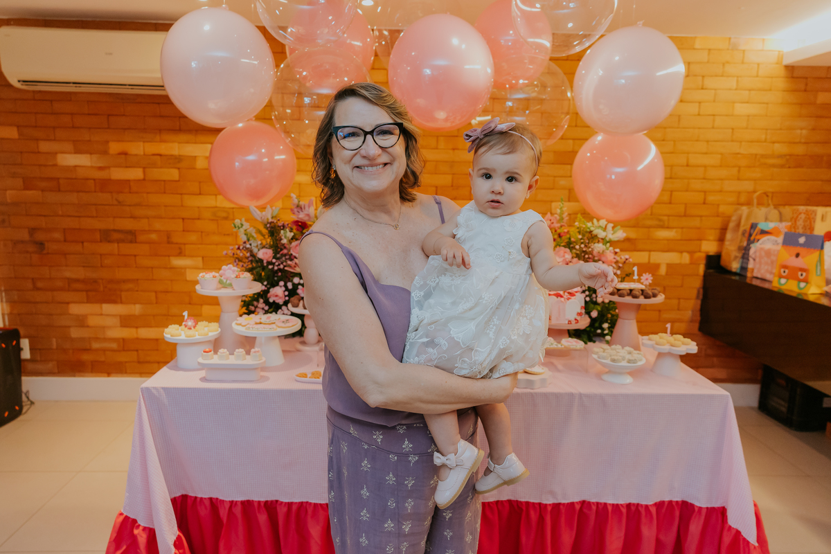 fotografia fotografa festa infantil 1 ano Manuela Río de Janeiro rj niteroi familia Icarai tema flores 