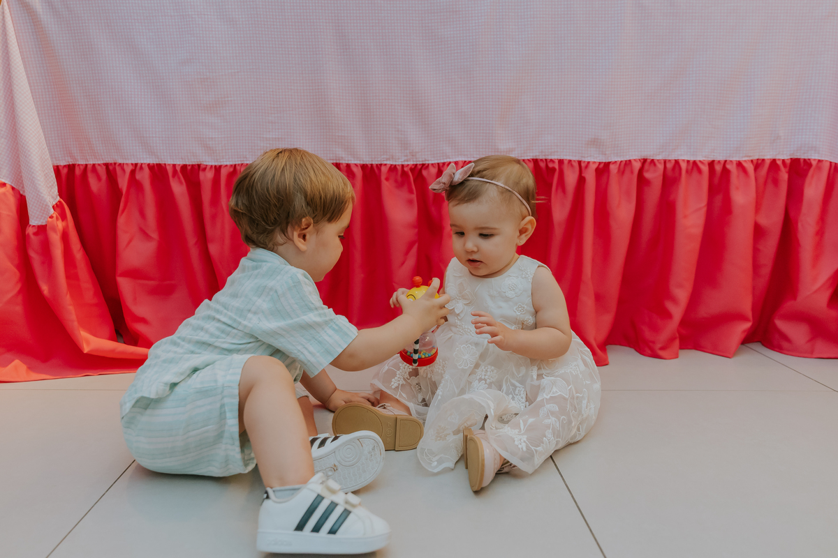 fotografia fotografa festa infantil 1 ano Manuela Río de Janeiro rj niteroi familia Icarai tema flores 