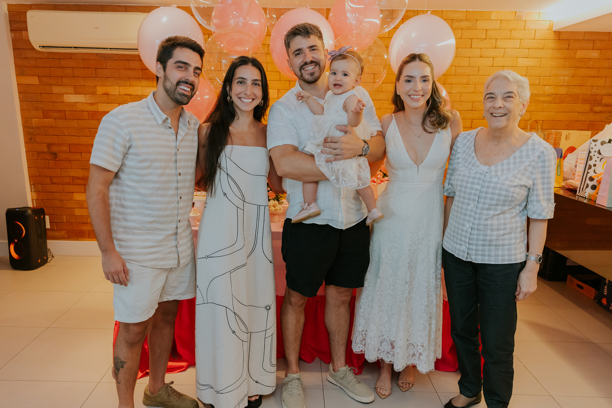 fotografia fotografa festa infantil 1 ano Manuela Río de Janeiro rj niteroi familia Icarai tema flores 
