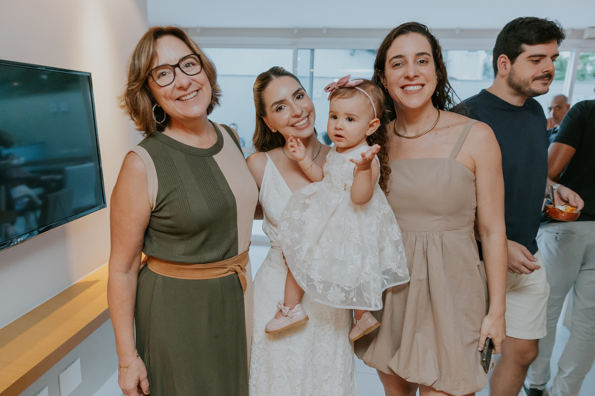fotografia fotografa festa infantil 1 ano Manuela Río de Janeiro rj niteroi familia Icarai tema flores 