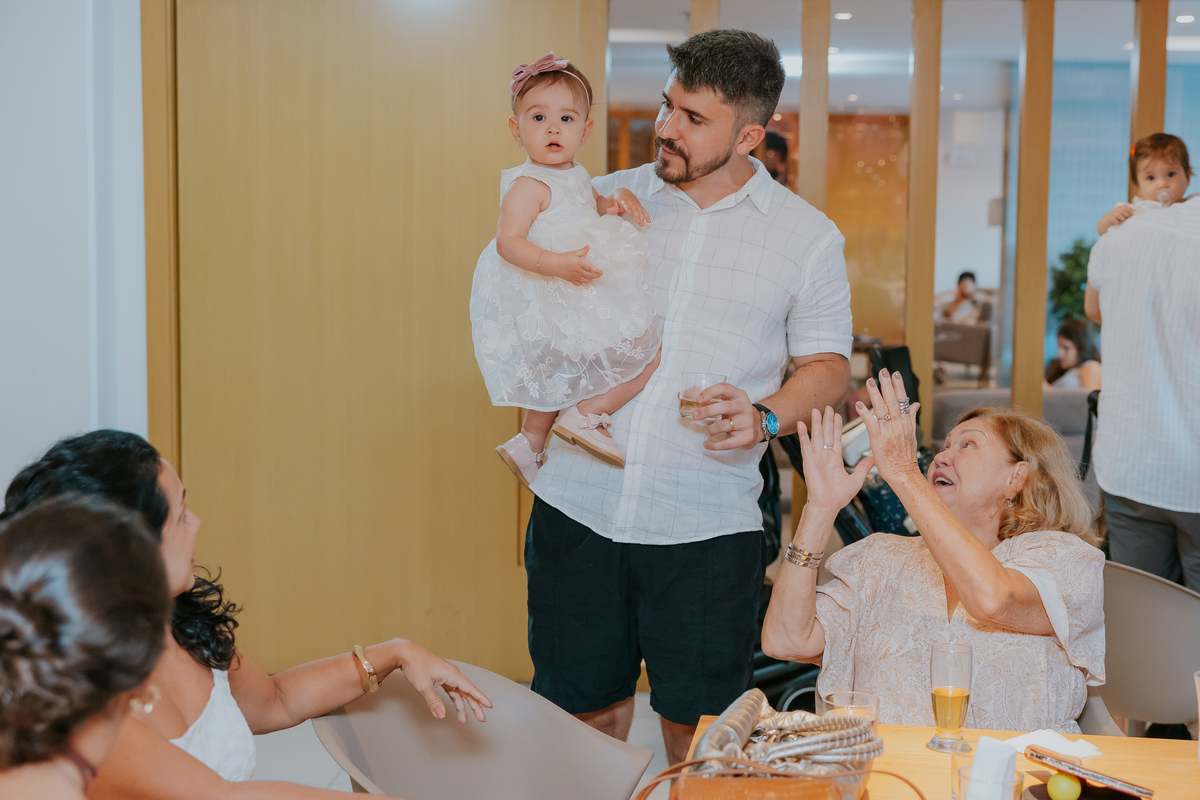 fotografia fotografa festa infantil 1 ano Manuela Río de Janeiro rj niteroi familia Icarai tema flores 