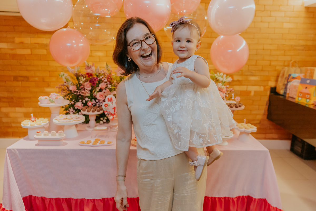 fotografia fotografa festa infantil 1 ano Manuela Río de Janeiro rj niteroi familia Icarai tema flores 