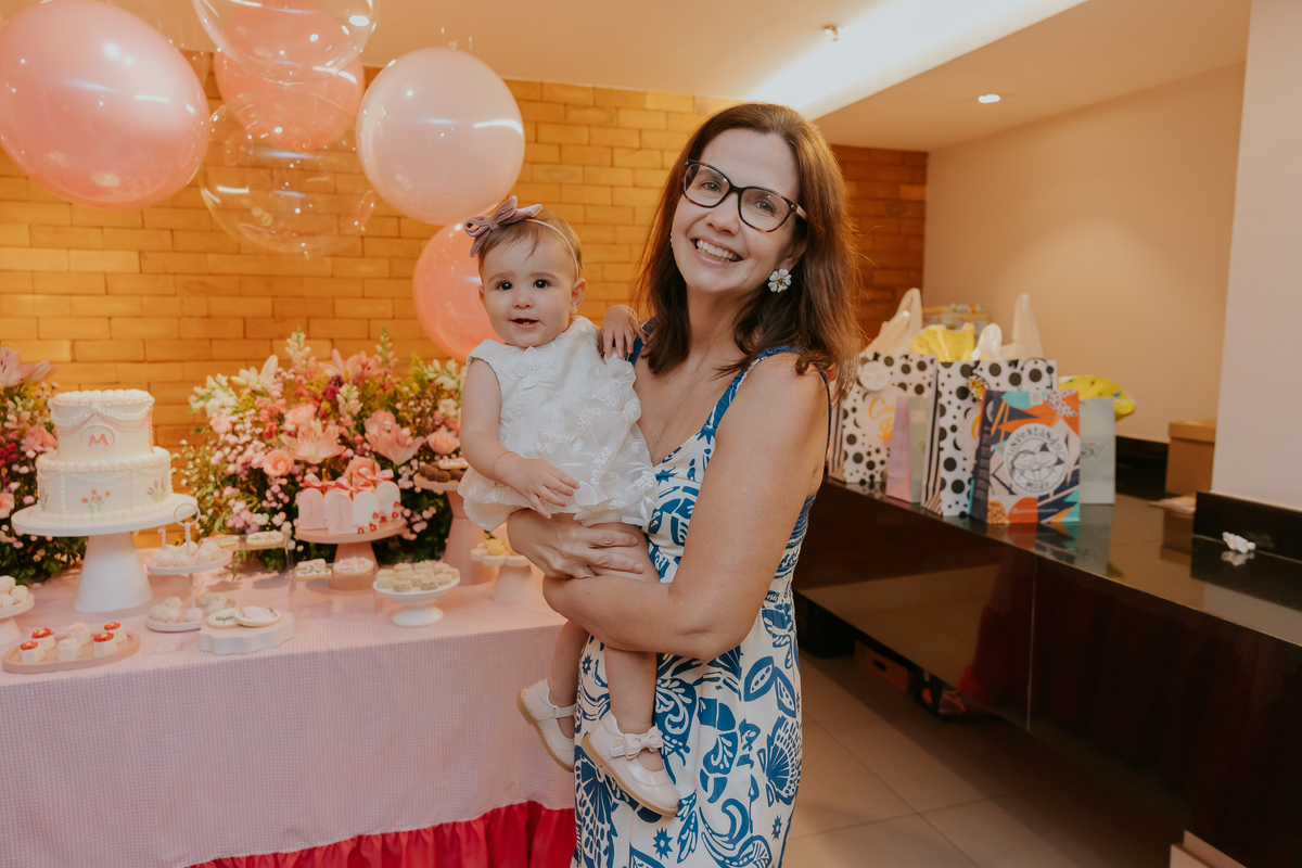 fotografia fotografa festa infantil 1 ano Manuela Río de Janeiro rj niteroi familia Icarai tema flores 