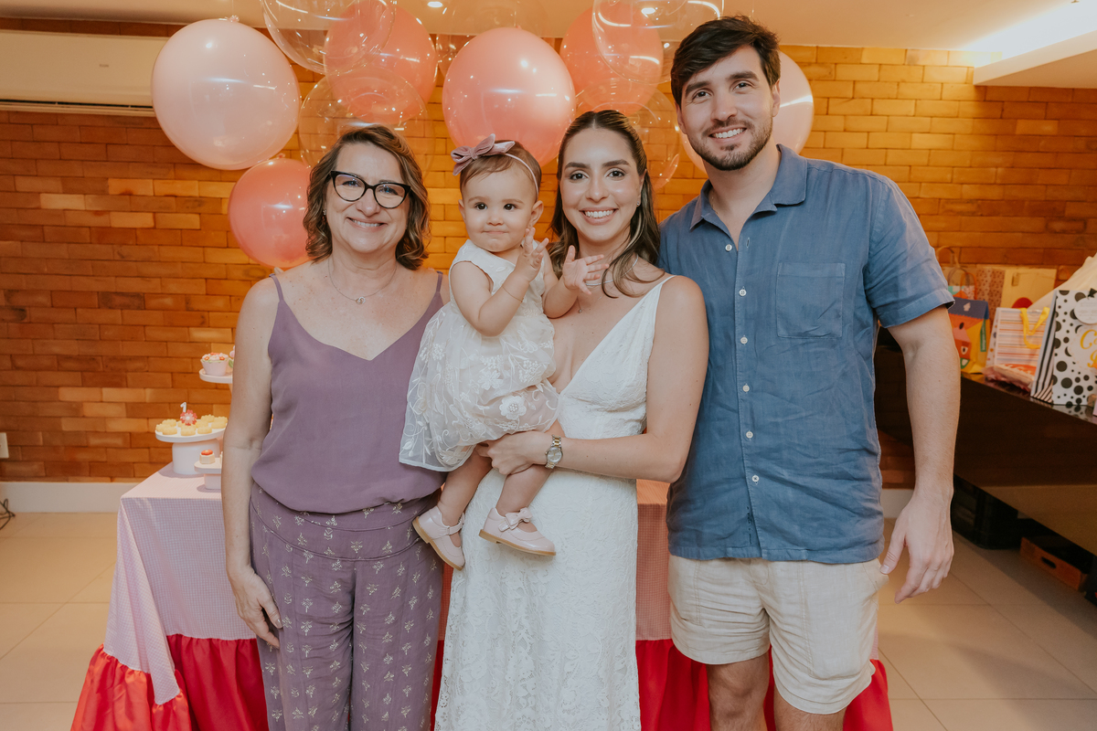 fotografia fotografa festa infantil 1 ano Manuela Río de Janeiro rj niteroi familia Icarai tema flores 