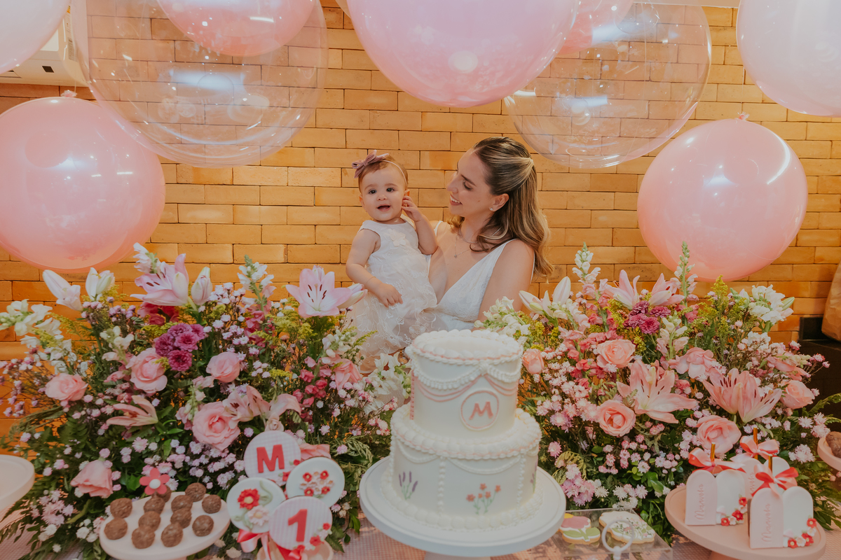 fotografia fotografa festa infantil 1 ano Manuela Río de Janeiro rj niteroi familia Icarai tema flores 