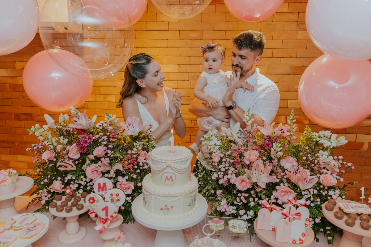 fotografia fotografa festa infantil 1 ano Manuela Río de Janeiro rj niteroi familia Icarai tema flores 