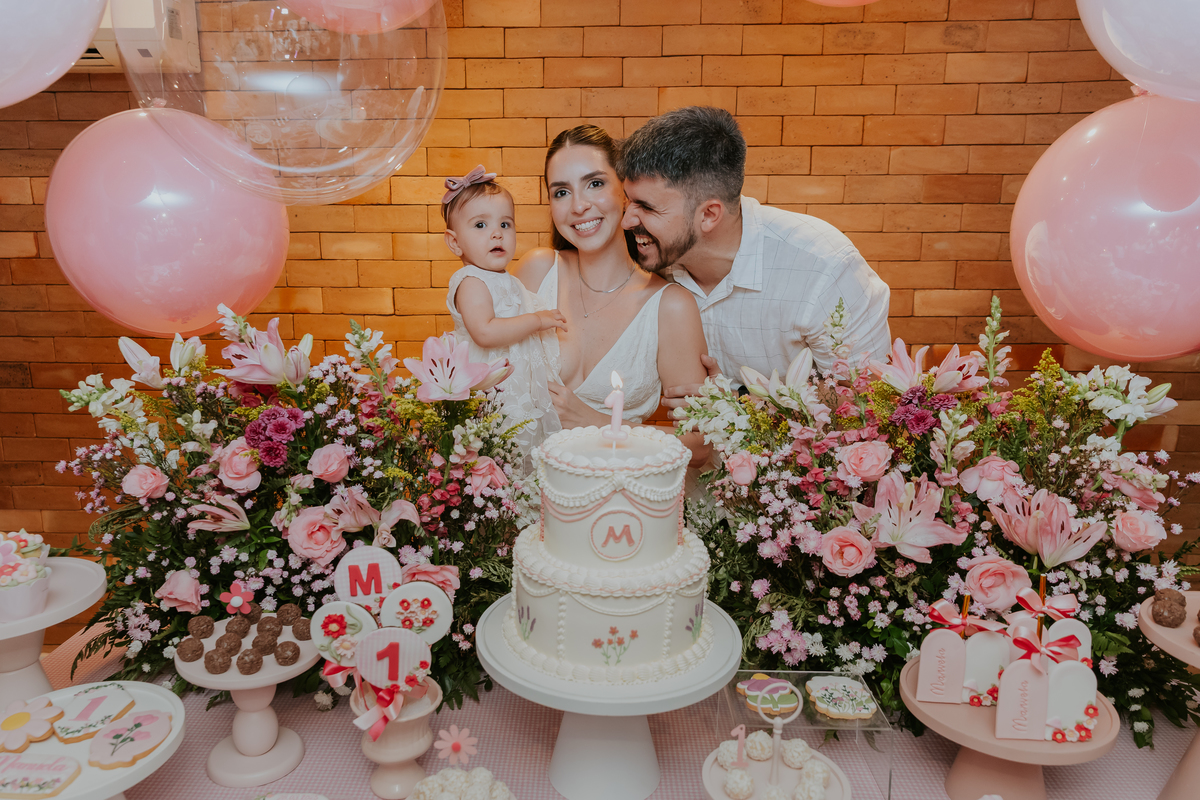 fotografia fotografa festa infantil 1 ano Manuela Río de Janeiro rj niteroi familia Icarai tema flores 