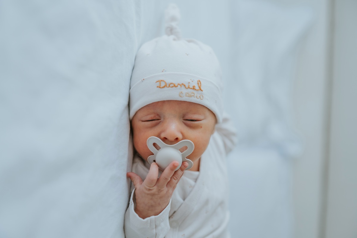 fotografia fotografa ensaio em casa primeiros dias acompanhamento bebe recém nascido newborn rj Botafogo rio de janeiro 